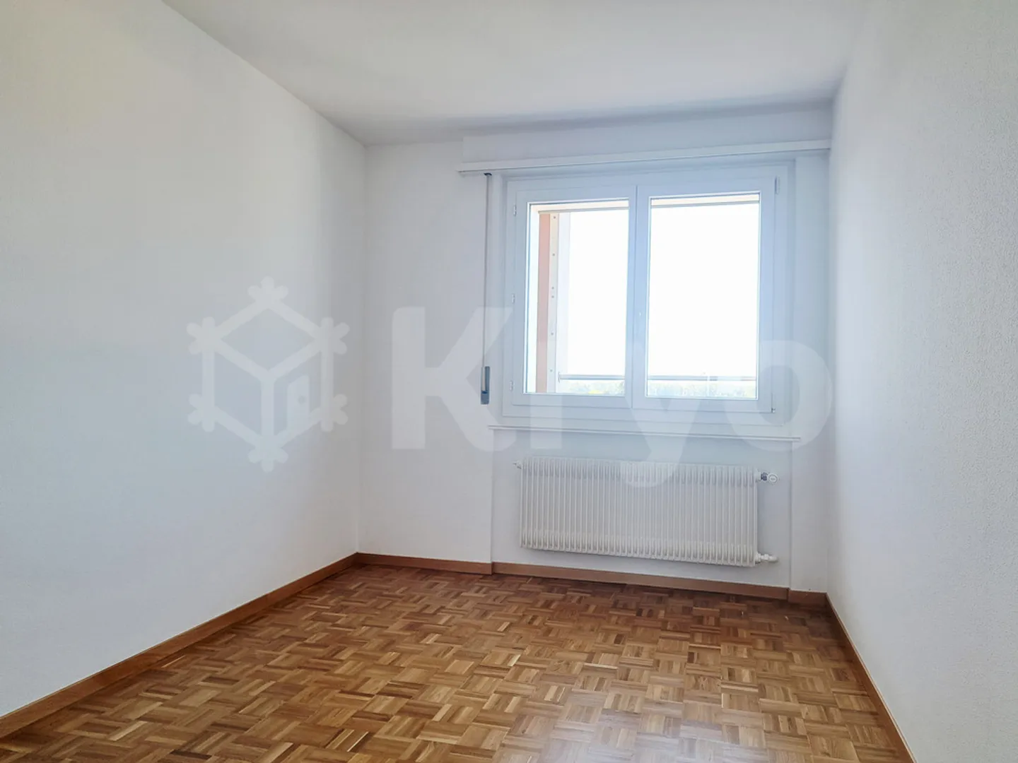 NEUCHÂTEL 41, 4,5-Zimmer-Wohnung in der Nähe des Zentrums von 91m2 - Foto 7 von 9