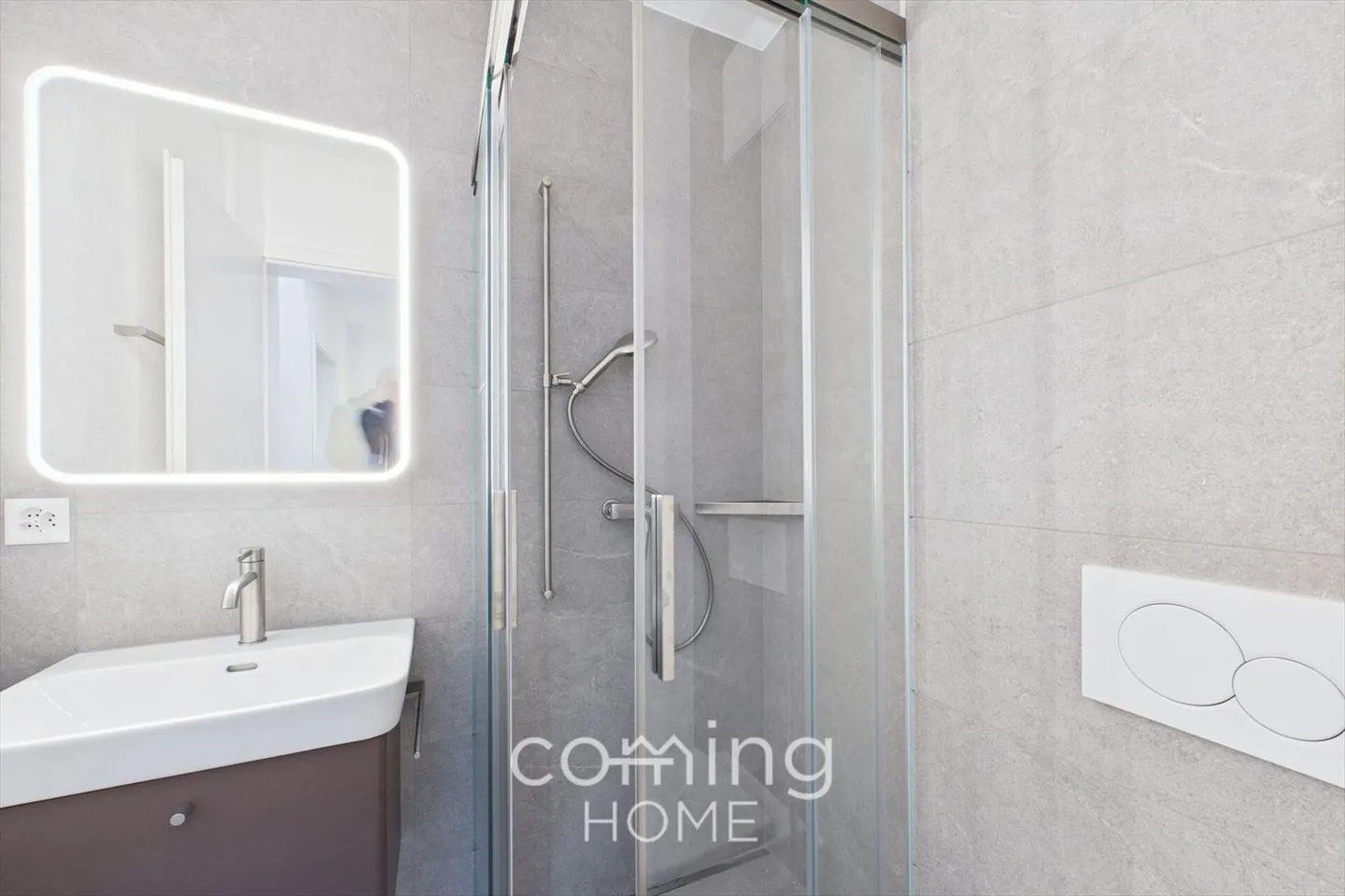 Modern Living above Visp - 4.5-Room Apartment with Panoramic Views - Photo 10 of 13