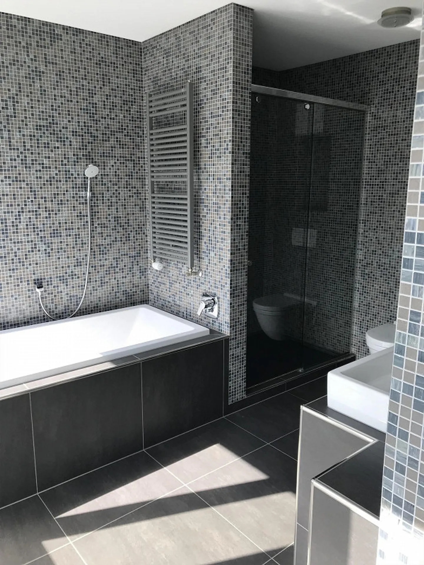 Chur - Casa plurifamiliare con 6 appartamenti - Foto 3 di 6