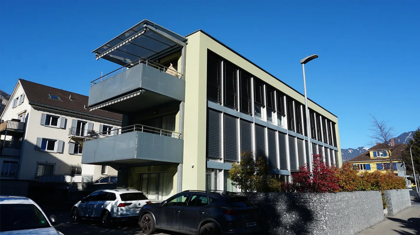 Chur - Casa plurifamiliare con 6 appartamenti - Foto 4 di 6