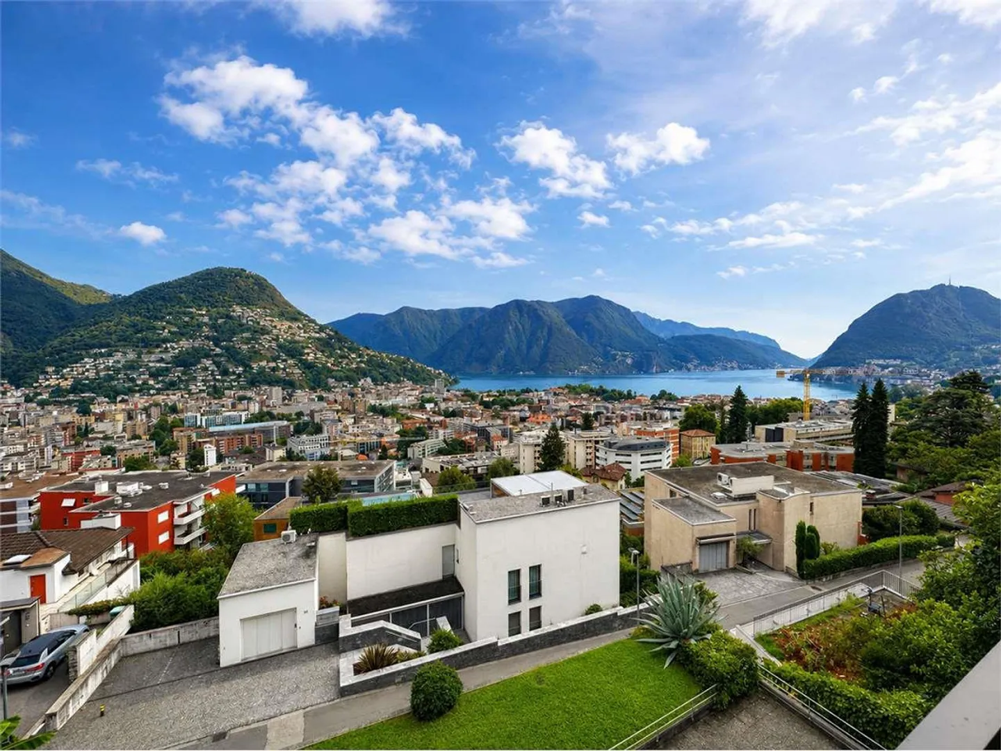 VISTA LAGO E TRANQUILLITÀ - 3.5 LOCALI - Foto 1 di 13