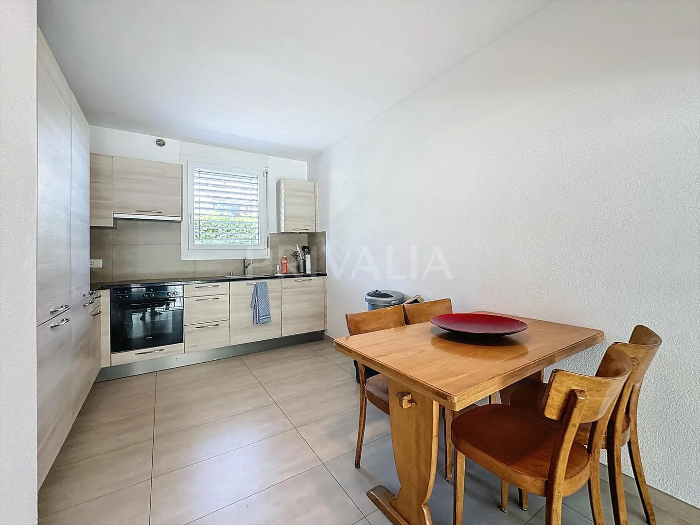 Elegante zeitgenössische angrenzende Villa in den Höhenlagen von Morges - Foto 4 von 12