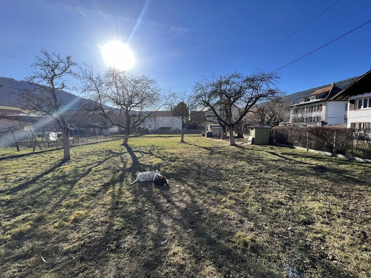 Terreno edificabile nel centro del villaggio - Foto 2 di 4