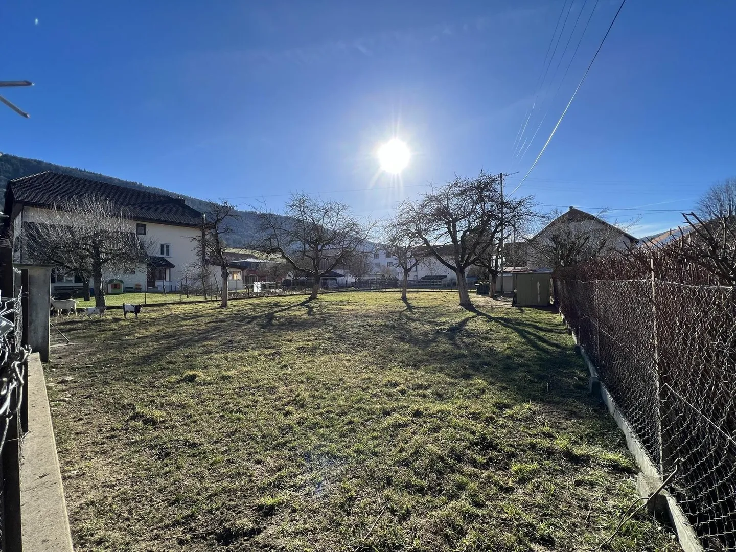 Terreno edificabile nel centro del villaggio - Foto 3 di 4