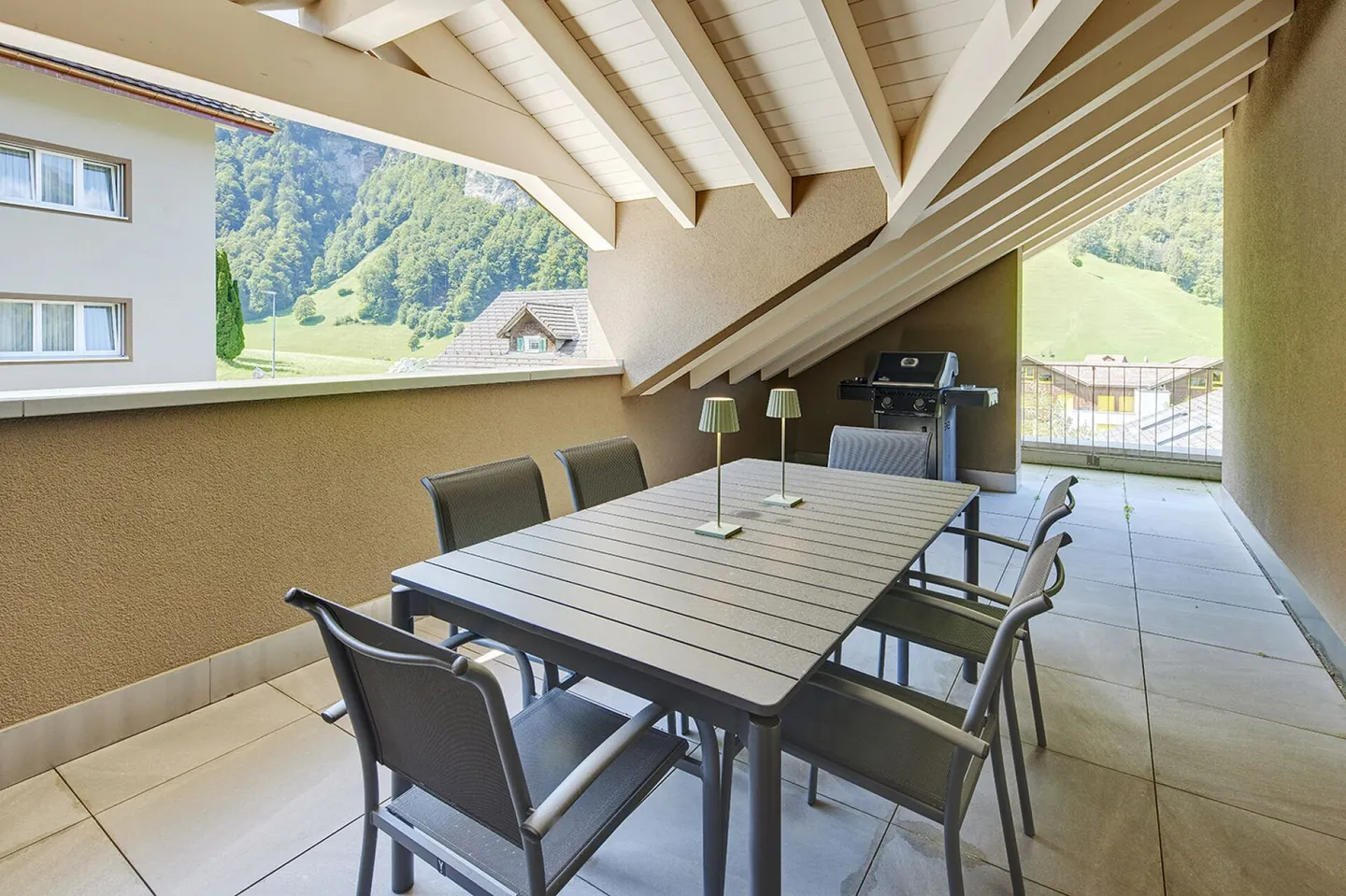 Melchtal - Penthouse in the Heart of the Swiss Mountains - Photo 9 of 27