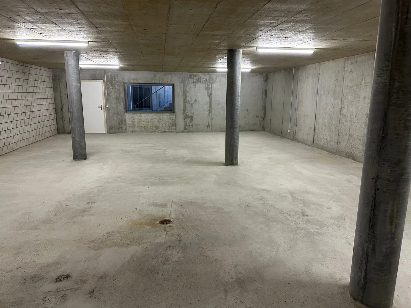 Storage Rooms - Photo 3 of 4