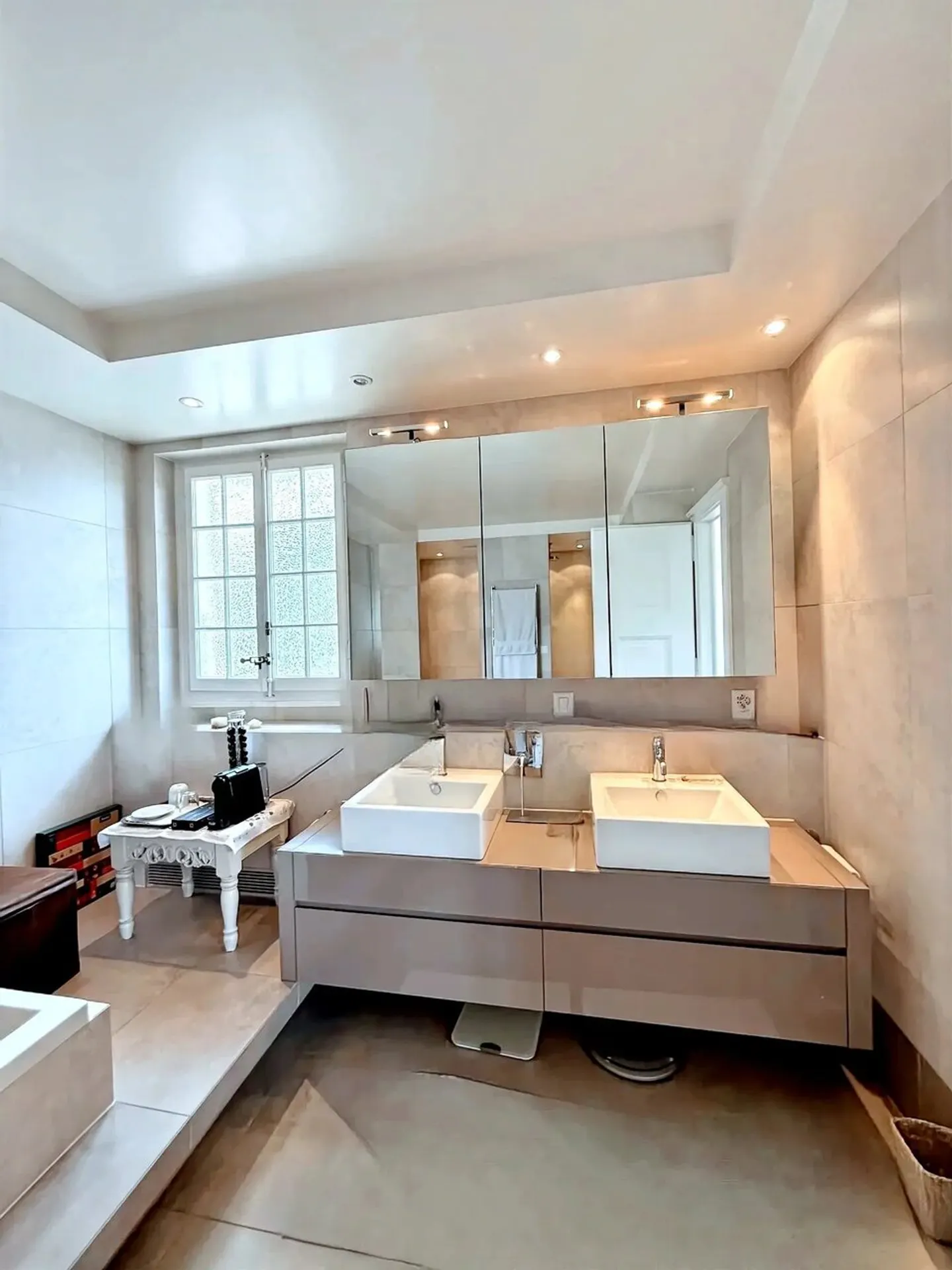 Exceptional House in Lausanne - Photo 13 of 13