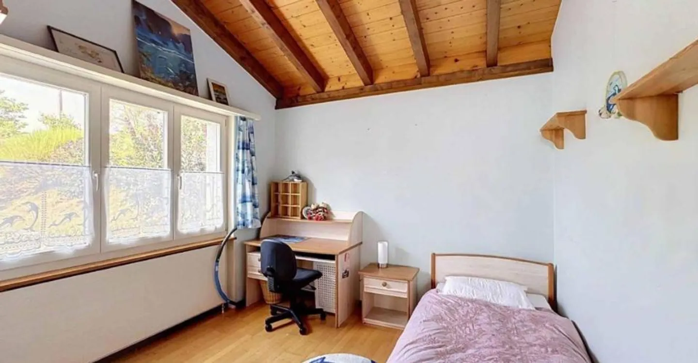 Einfamilienhaus mit 4,5 Zimmern, Terrasse und unabhängigem Studio - Foto 5 von 12