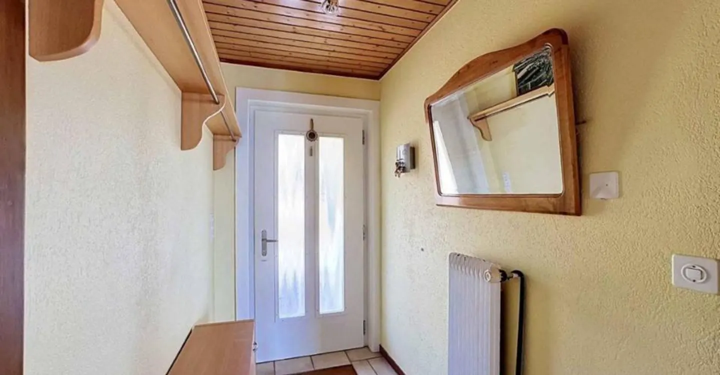 Einfamilienhaus mit 4,5 Zimmern, Terrasse und unabhängigem Studio - Foto 7 von 12
