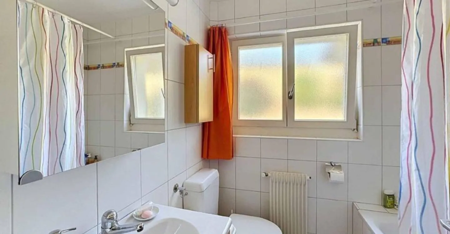 Einfamilienhaus mit 4,5 Zimmern, Terrasse und unabhängigem Studio - Foto 8 von 12