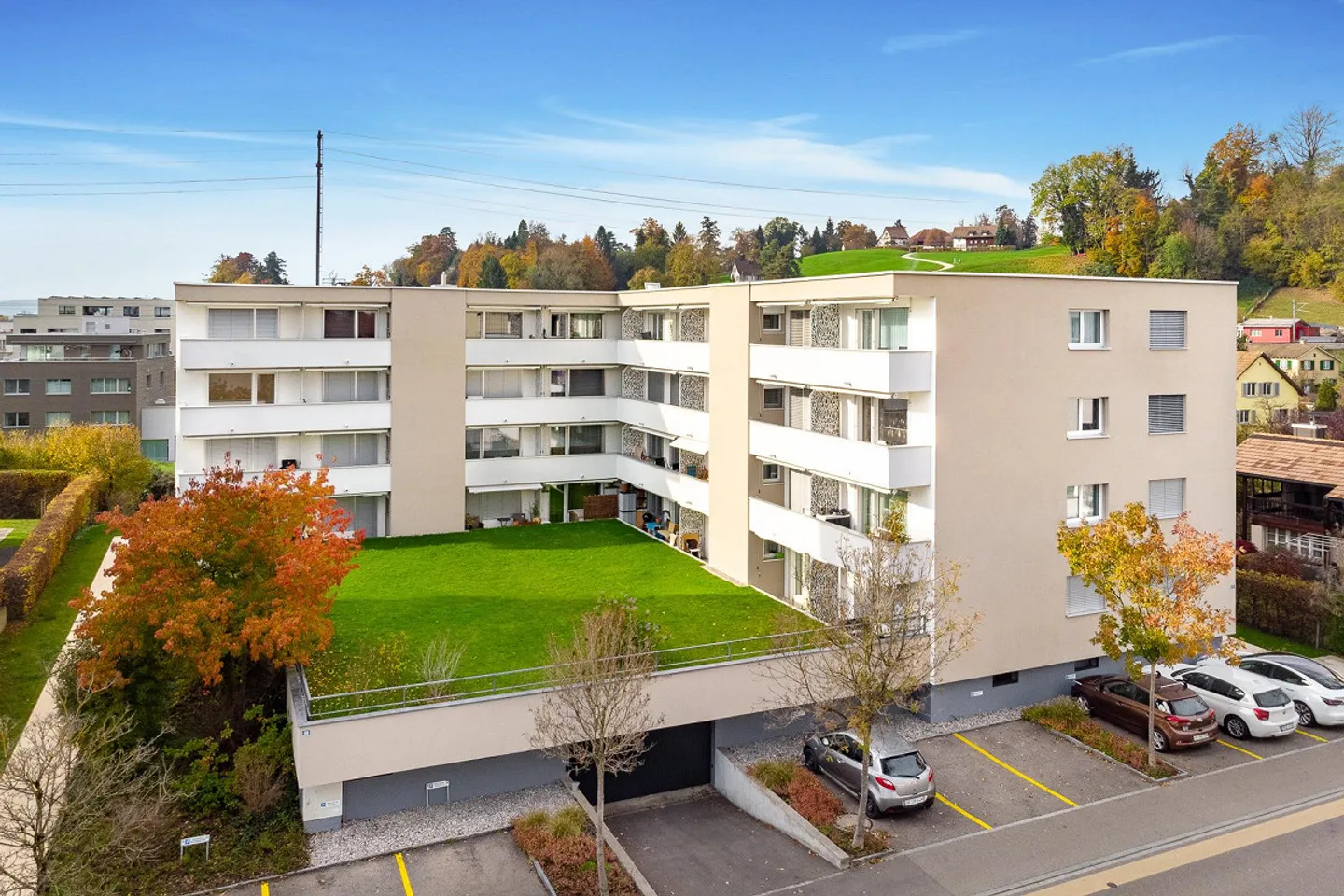 Parkplatz in Jona - Foto 1 von 1