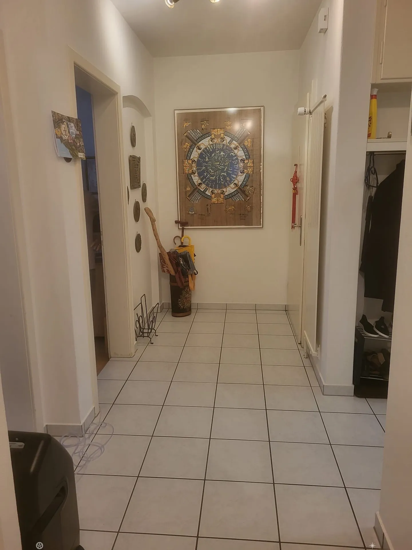 Modern 3-room apartment with balcony in Biel - Photo 4 of 9