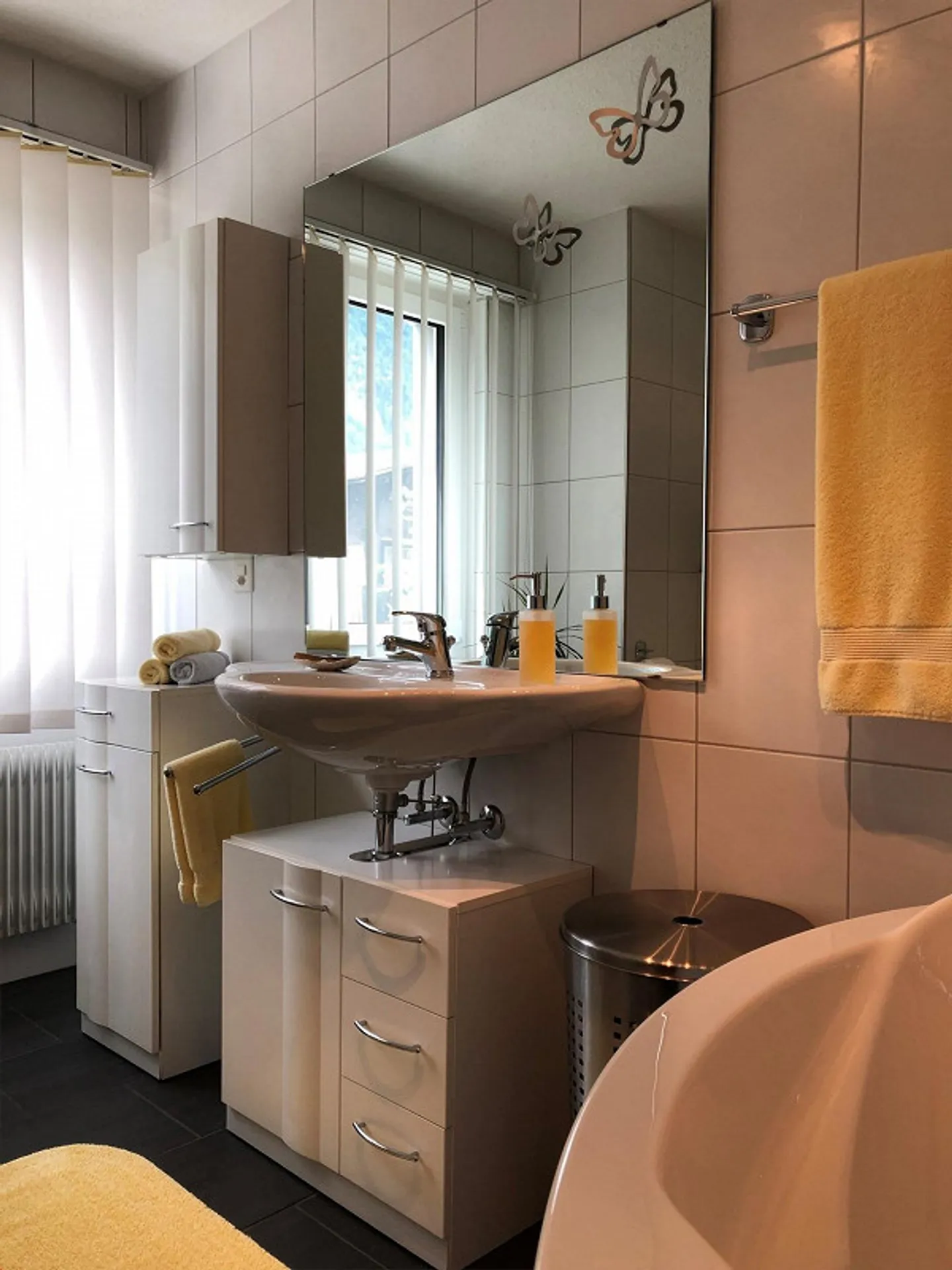 Venduto - Casa Plurifamiliare Vicino al Centro, Posizione Tranquilla, Soleggiata - Foto 7 di 13