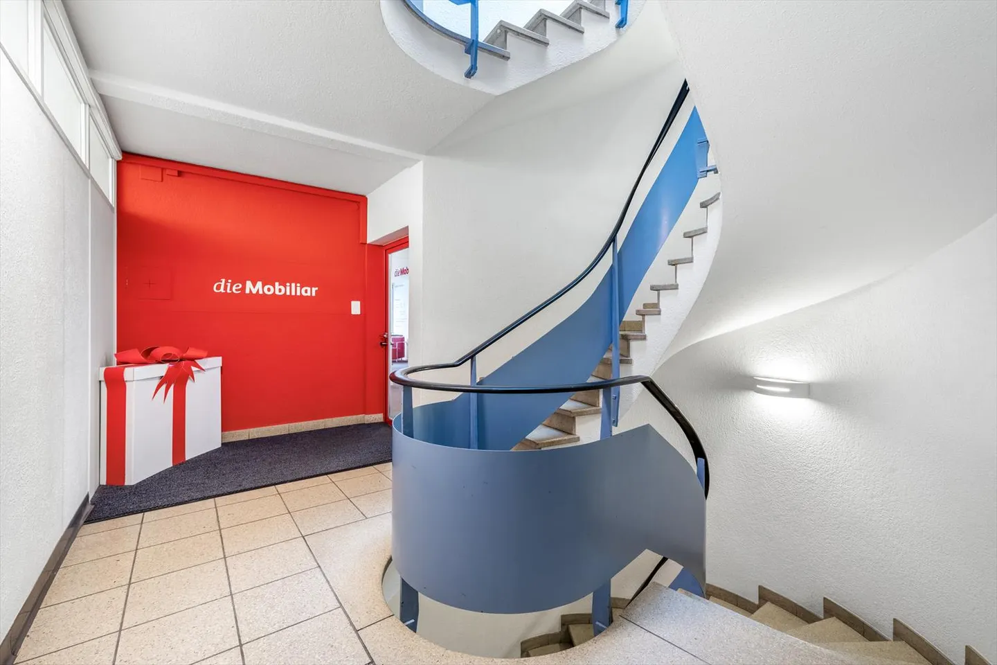 Votre nouveau bureau dans un emplacement central - Photo 2 sur 10