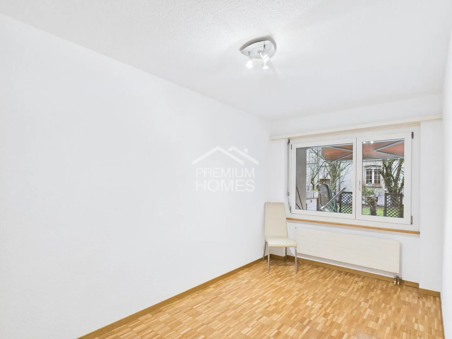 Attractive apartment in a central location in Biel - Photo 5 of 8