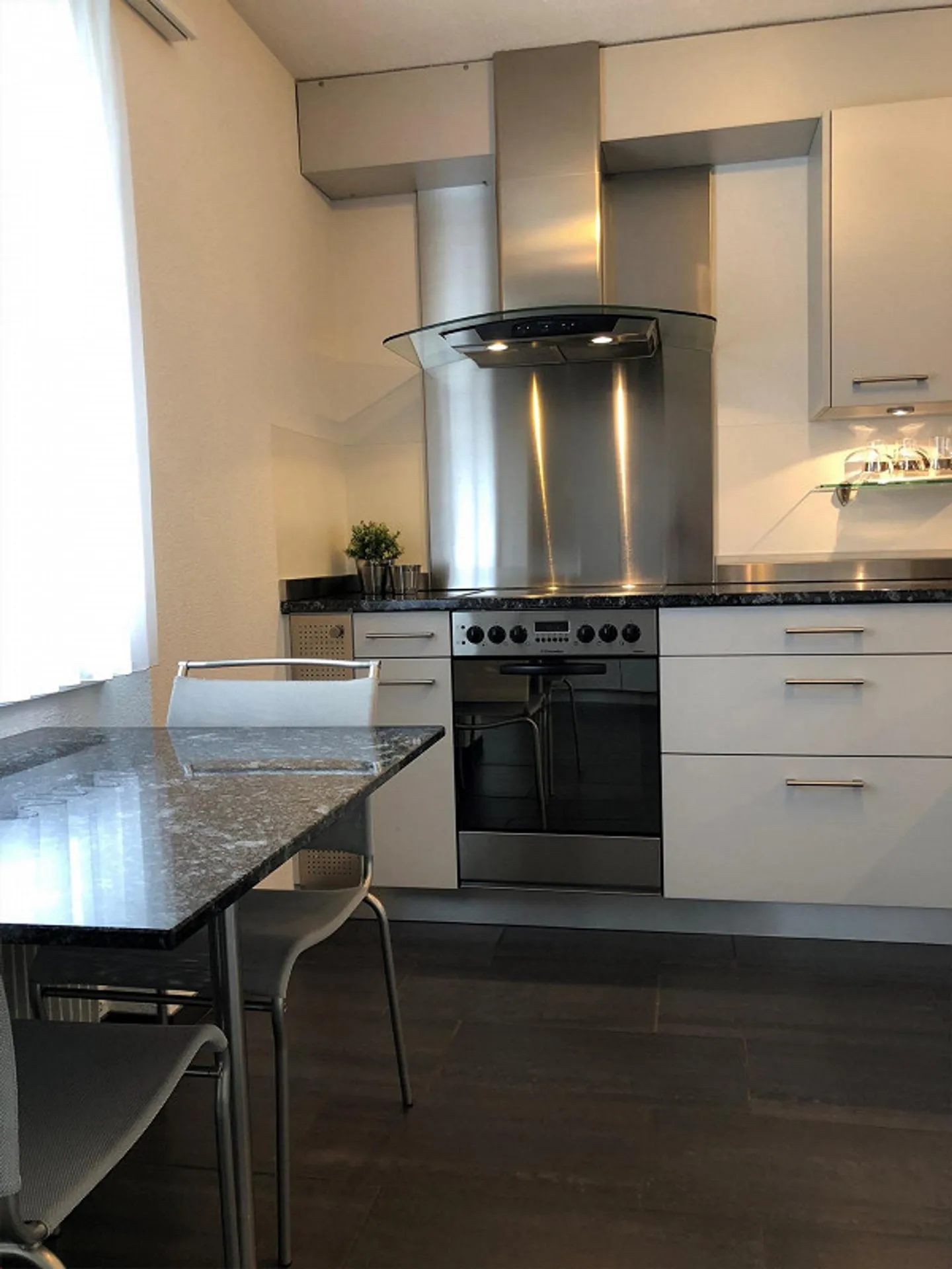 Venduto - Casa Plurifamiliare Vicino al Centro, Posizione Tranquilla, Soleggiata - Foto 12 di 13