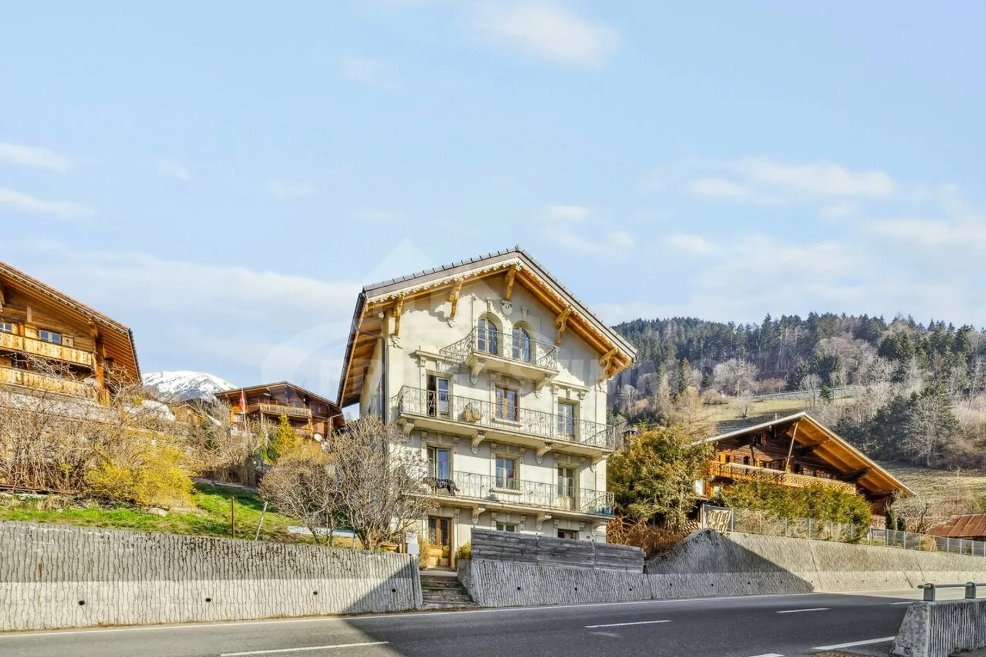 OPPORTUNITÀ ECCEZIONALE A SEPEY GRANDE CASA DA RISTRUTTURARE - Foto 1 di 10