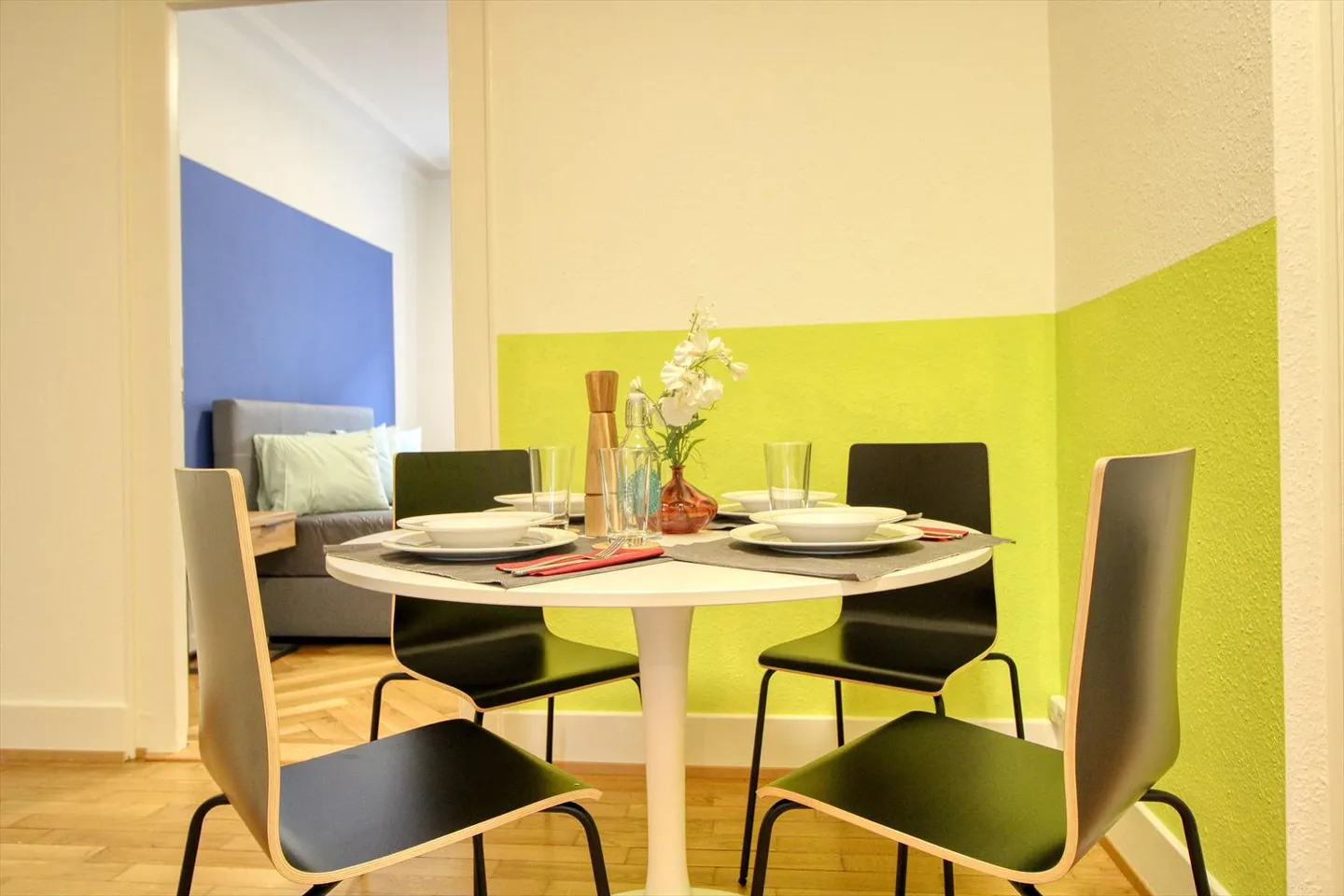 Magnificent furnished apartment in shared accommodation, city center of Geneva - Photo 6 of 16