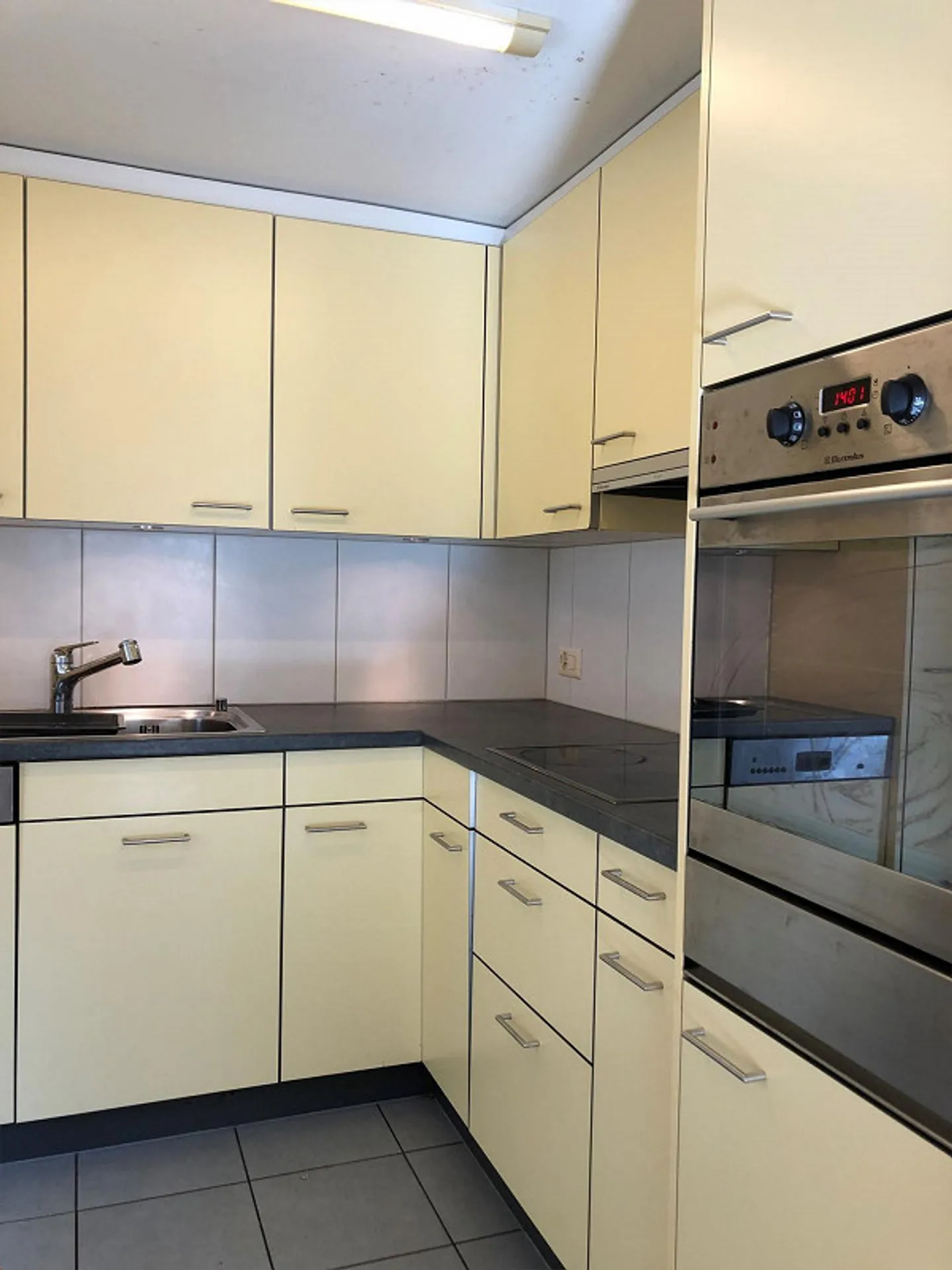 Top MFH con locali commerciali, Bahnhofstrasse Meiringen - Foto 3 di 10