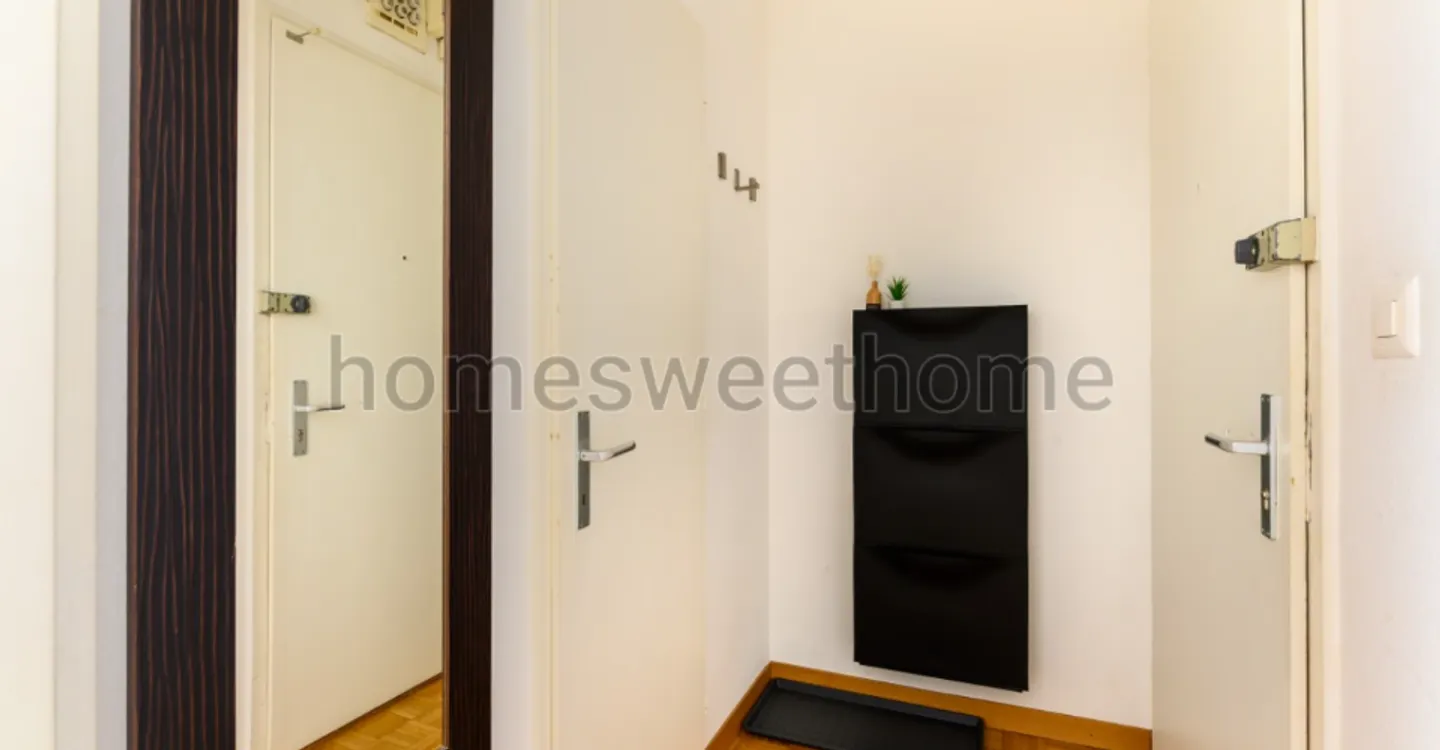 2-room apartment Dole (rue de la) - Photo 4 of 5