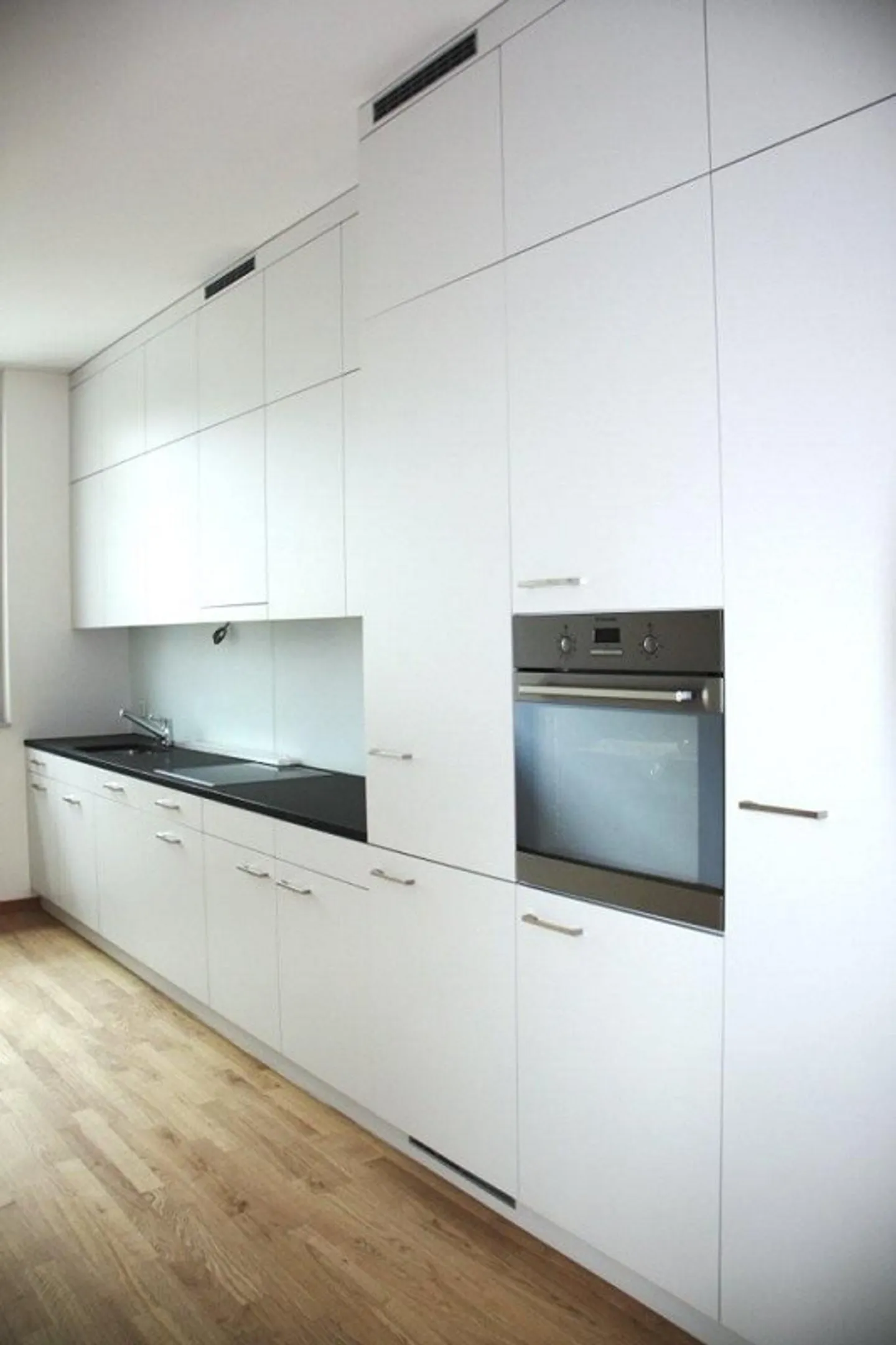 Komfortables Apartment im Glattpark - Foto 2 von 6