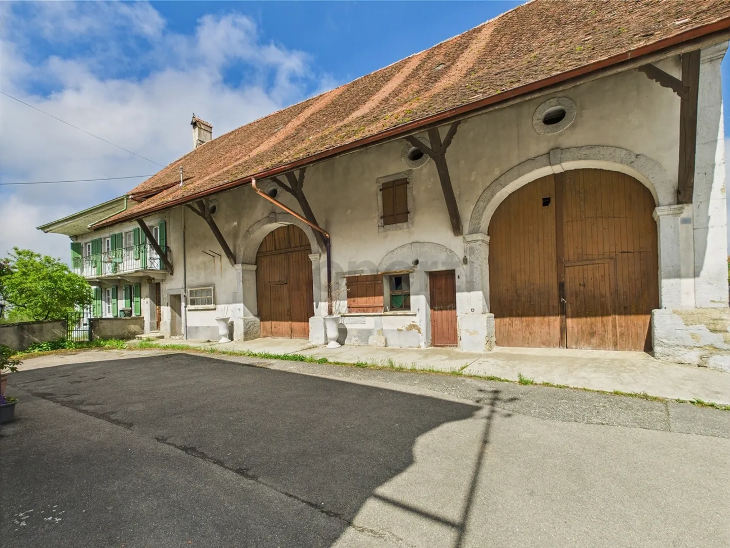 Unique opportunity in Correvon, VD canton: Charming farmhouse dating from 1820 with 8.5 rooms - Photo 12 of 13