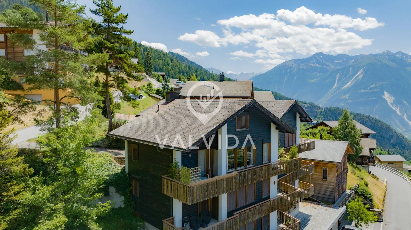 Incantevole appartamento duplex di 3,5 locali con vista mozzafiato ad Albinen - Foto 12 di 14