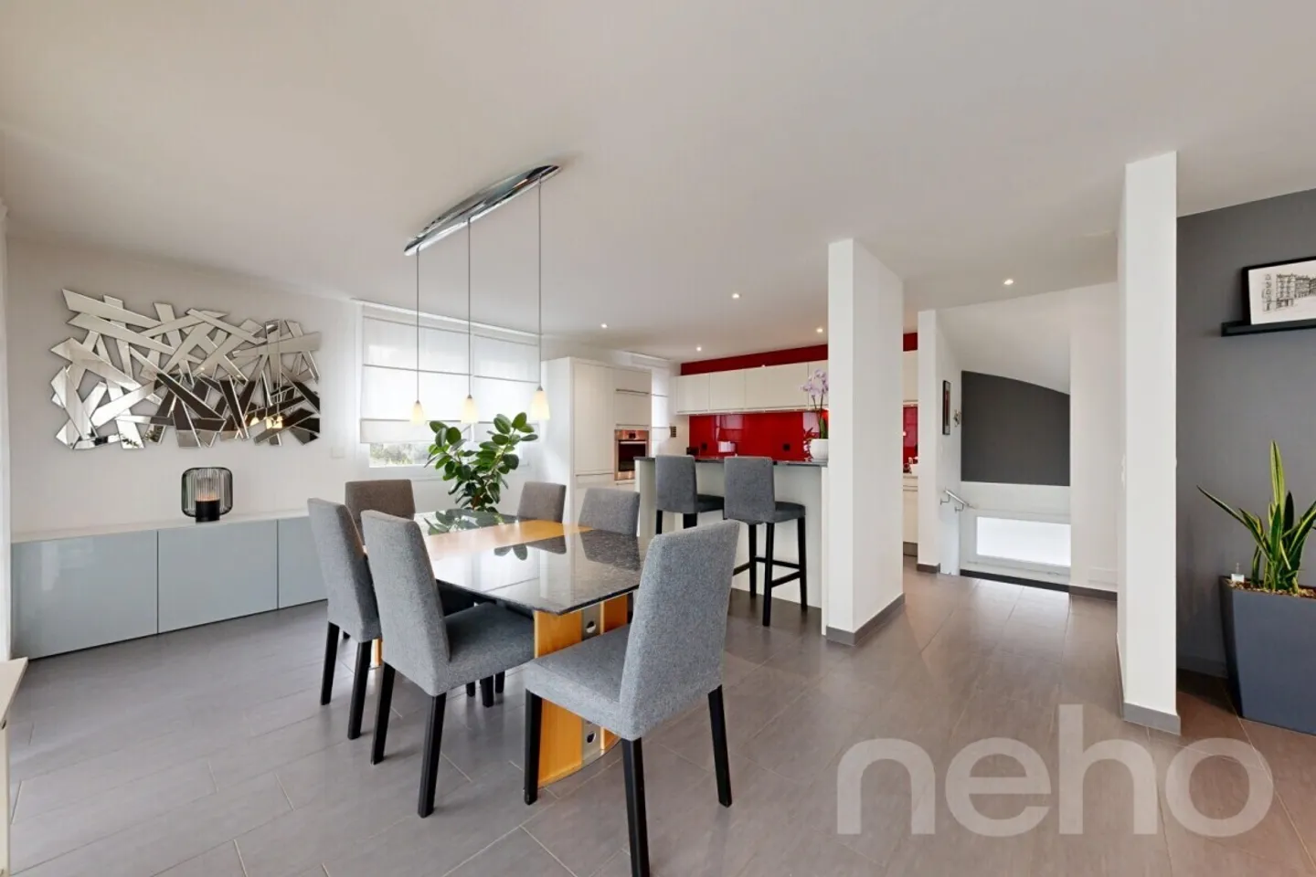 Maison Familiale avec Jardin Privé - Photo 3 sur 12