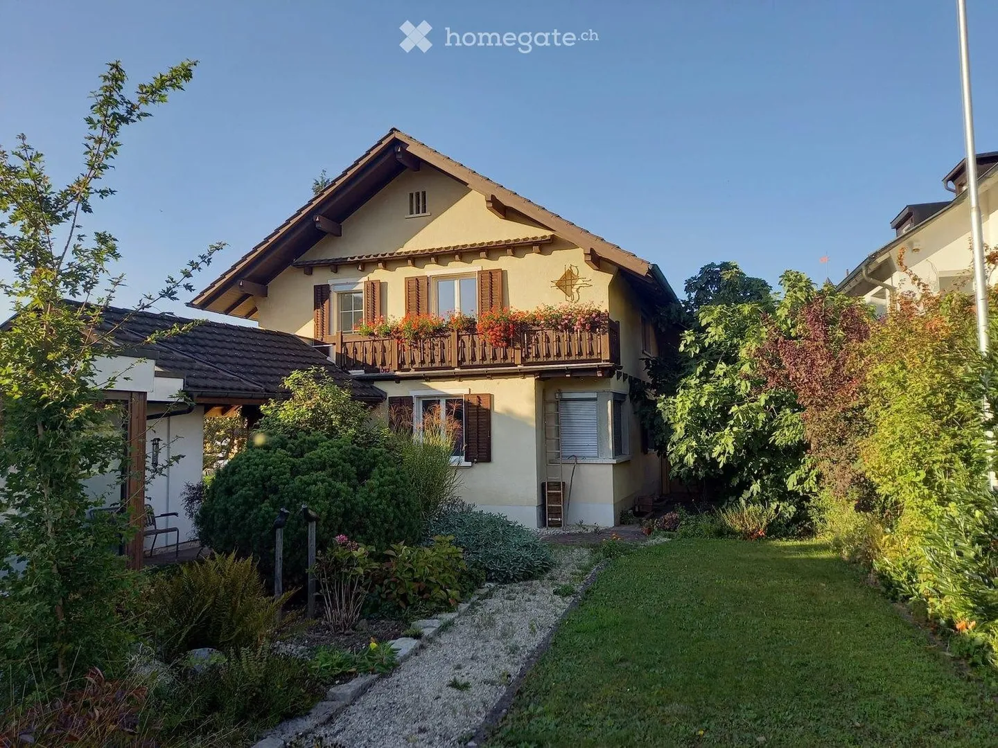 Helle und geräumige 4-Zimmerwohnung in 2-Familienhaus - Foto 11 von 12