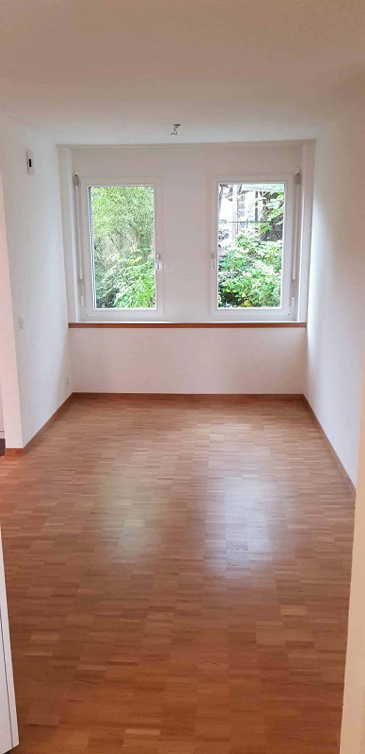 Vivre avec caractère : Plan d'étage spécial et coin salon confortable - Photo 4 sur 7