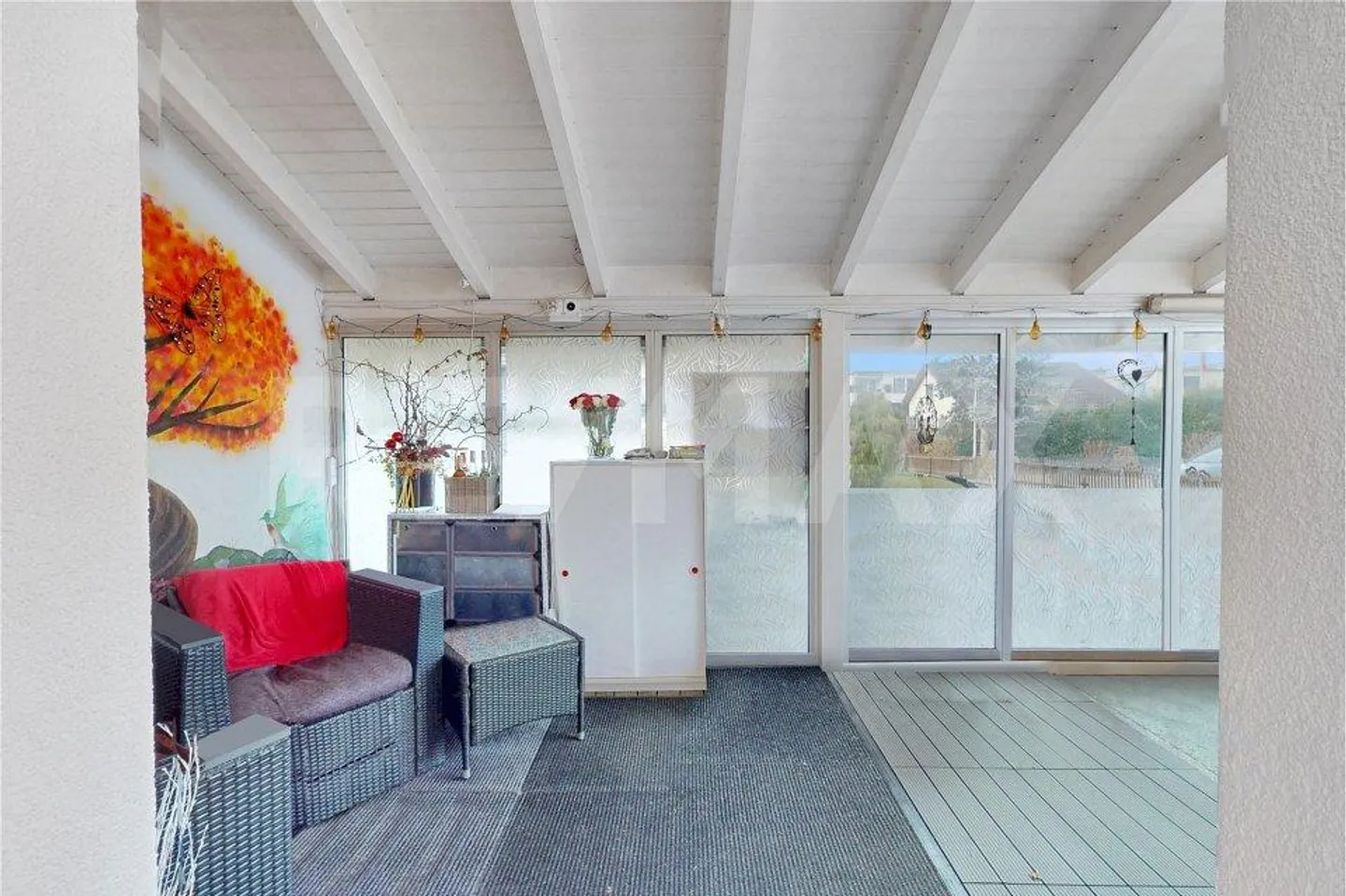 150+ m² living space, hobby room, winter garden, carport, garages for m... - Photo 8 of 13