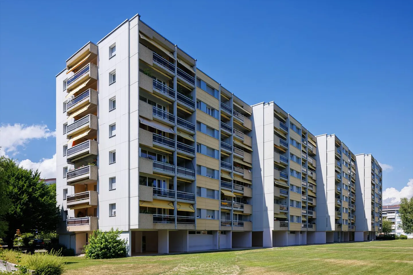 Individual Garage - Photo 2 of 5