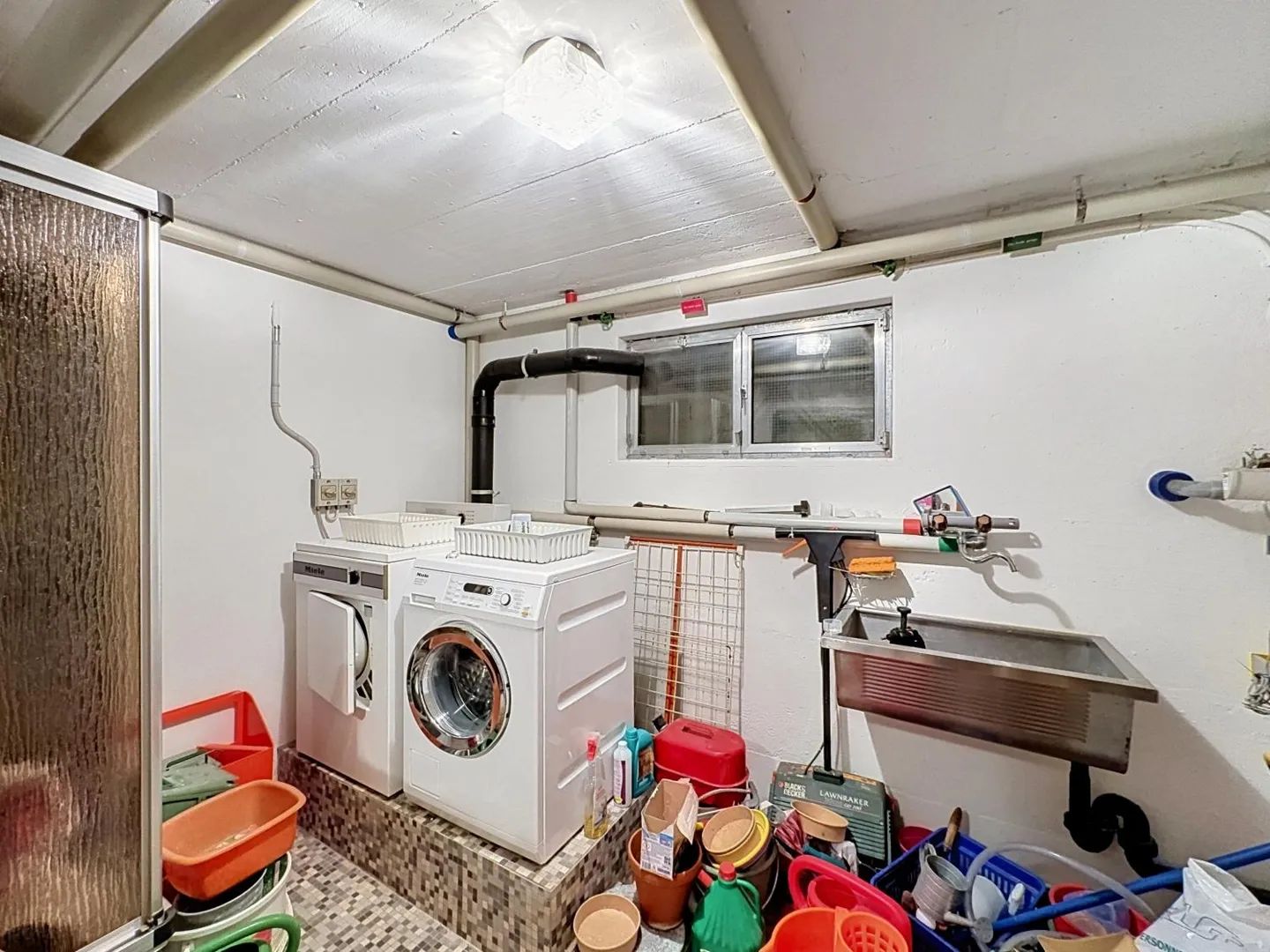 Außergewöhnliche Aussicht: Haus mit 2 Wohnungen - Foto 9 von 13