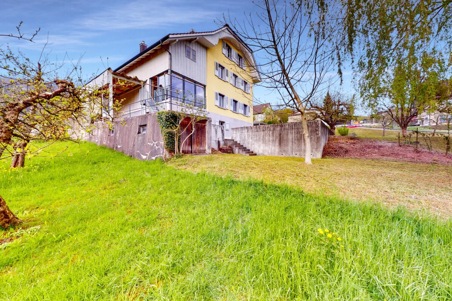Vivere nel parco naturale di Thal! Ottima casa bifamiliare con molto spazio esterno - Foto 3 di 13