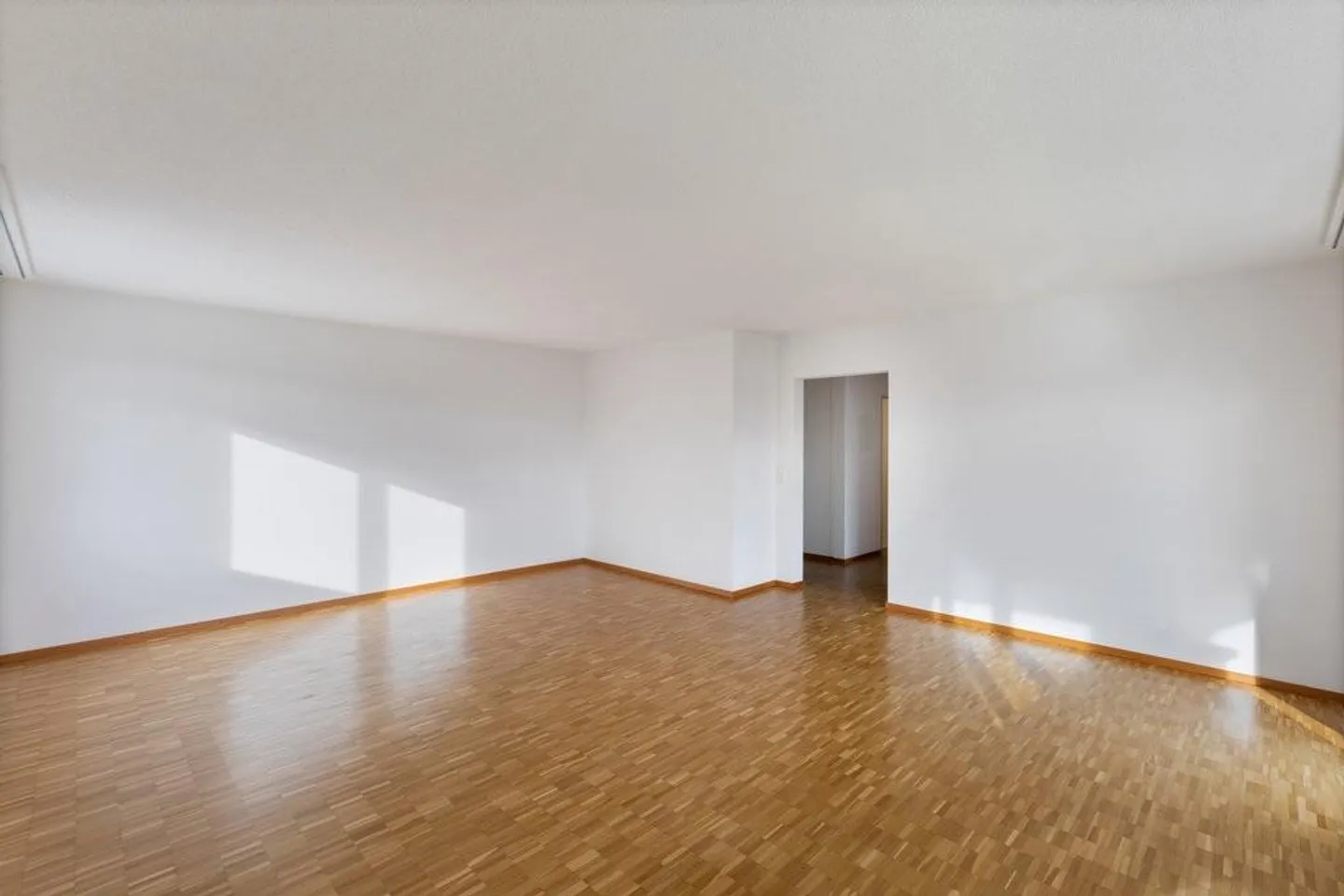Appartamento familiare spazioso in una zona tranquilla - Foto 3 di 10