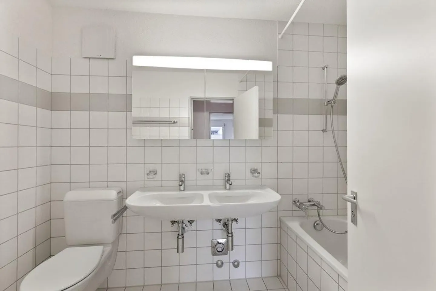 Appartamento familiare spazioso in una zona tranquilla - Foto 6 di 10