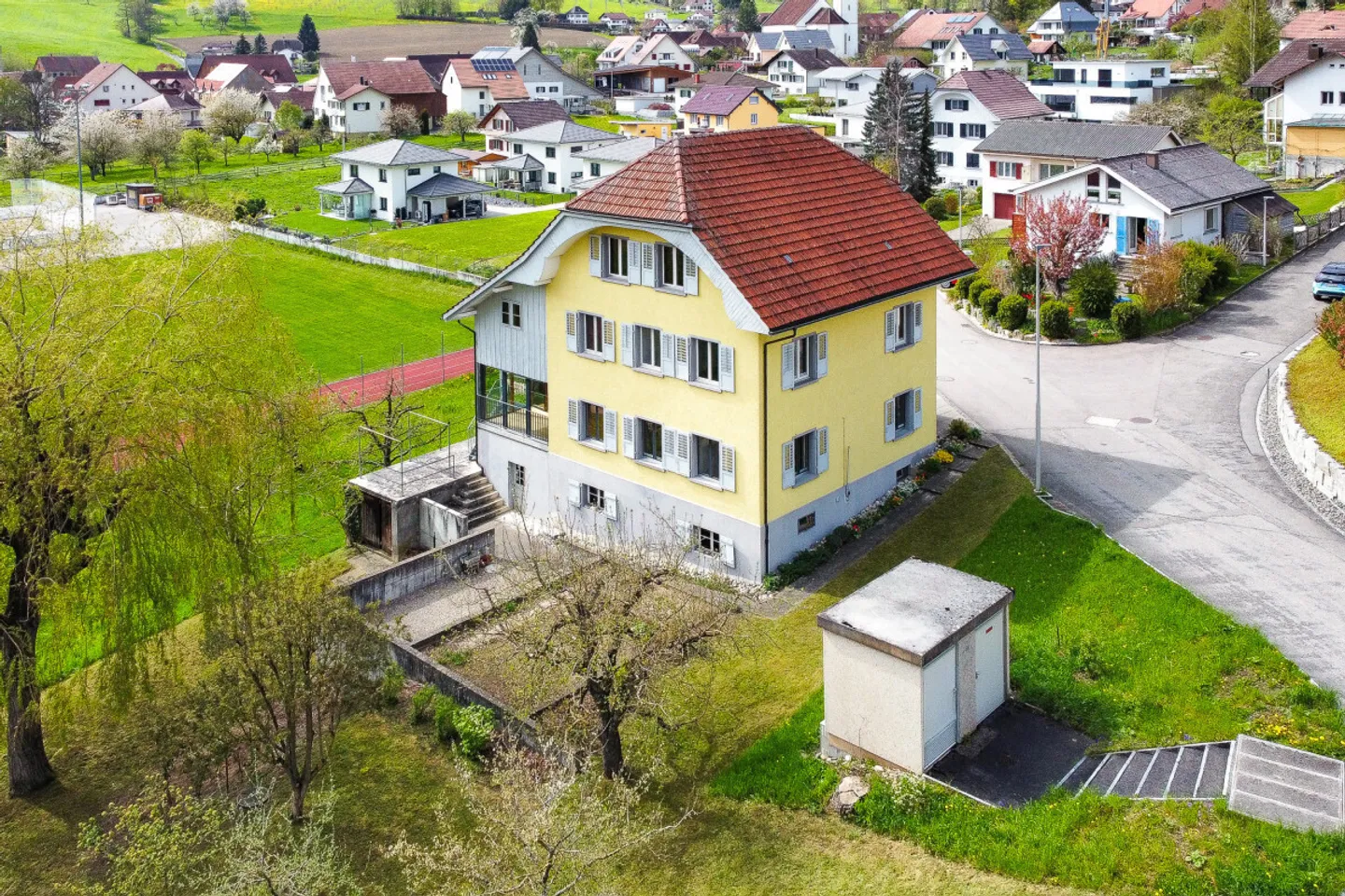 Vivere nel parco naturale di Thal! Ottima casa bifamiliare con molto spazio esterno - Foto 11 di 13