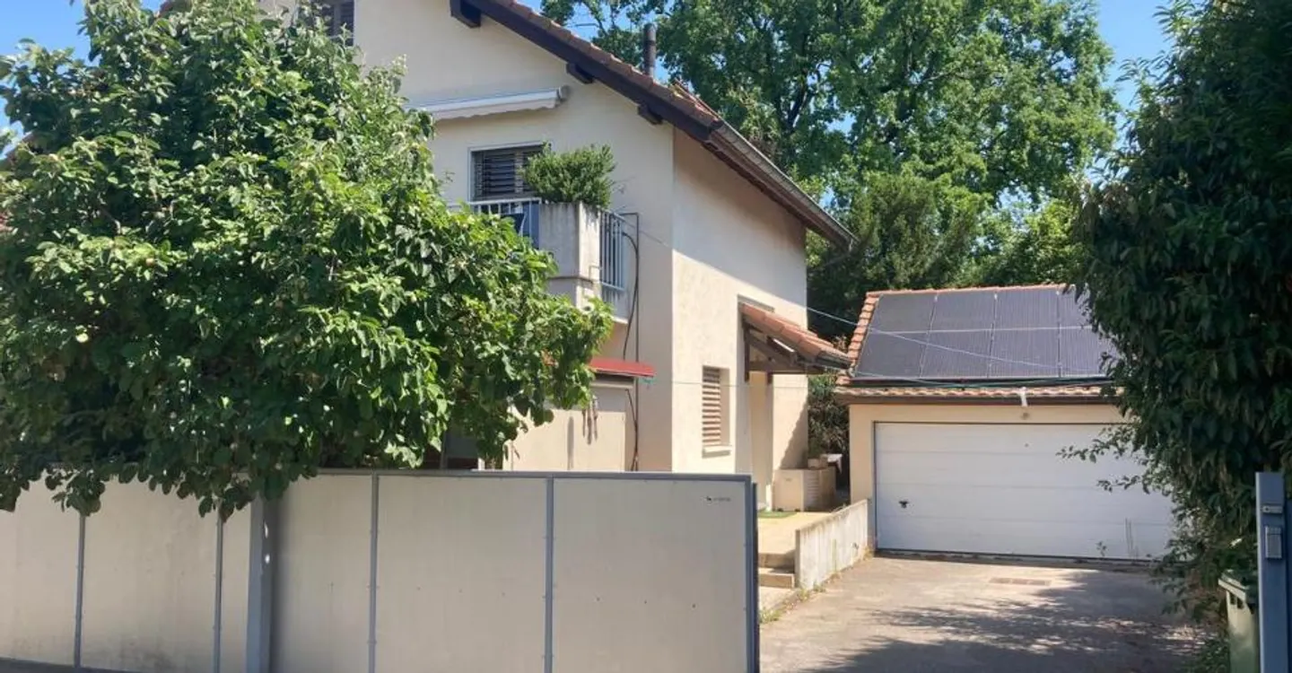Exceptional family villa - 240 m² - Signy (VD) - Photo 2 of 12