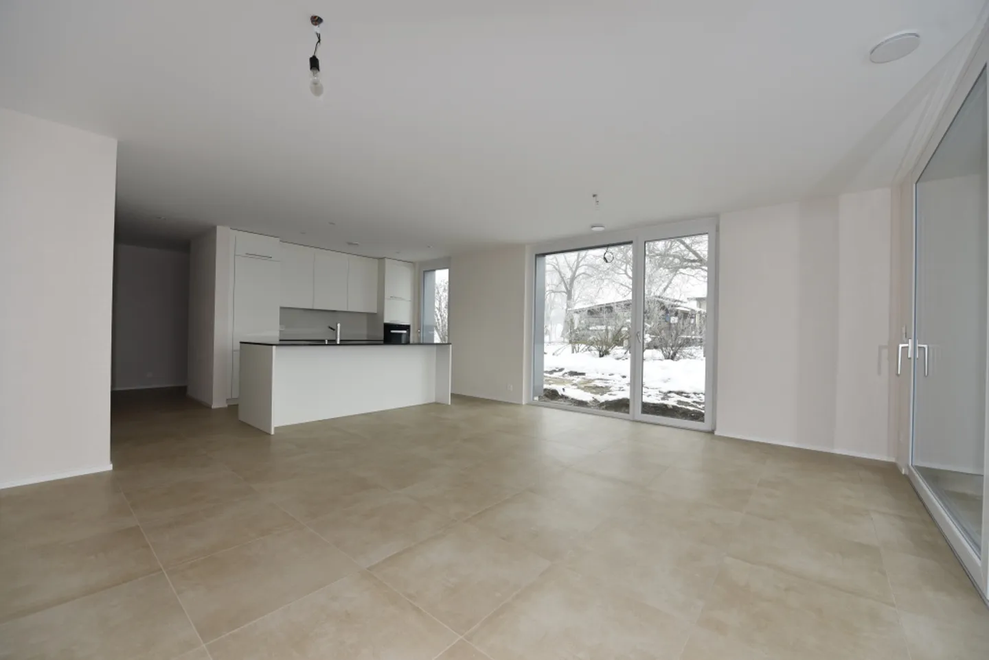 Appartement 4.5 pièces - Photo 4 sur 12