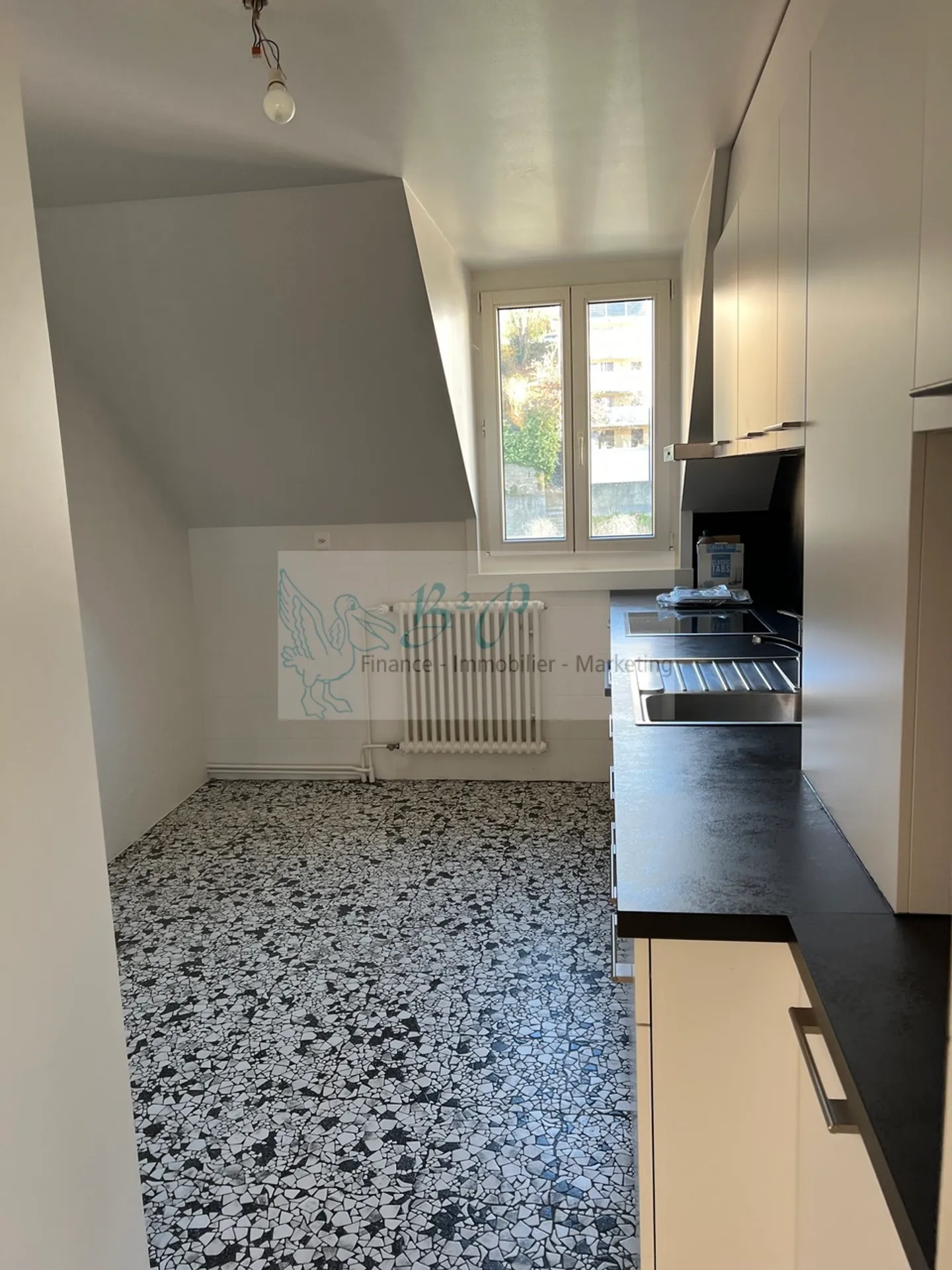 Charmante Wohnung mit Seeblick - Foto 2 von 7