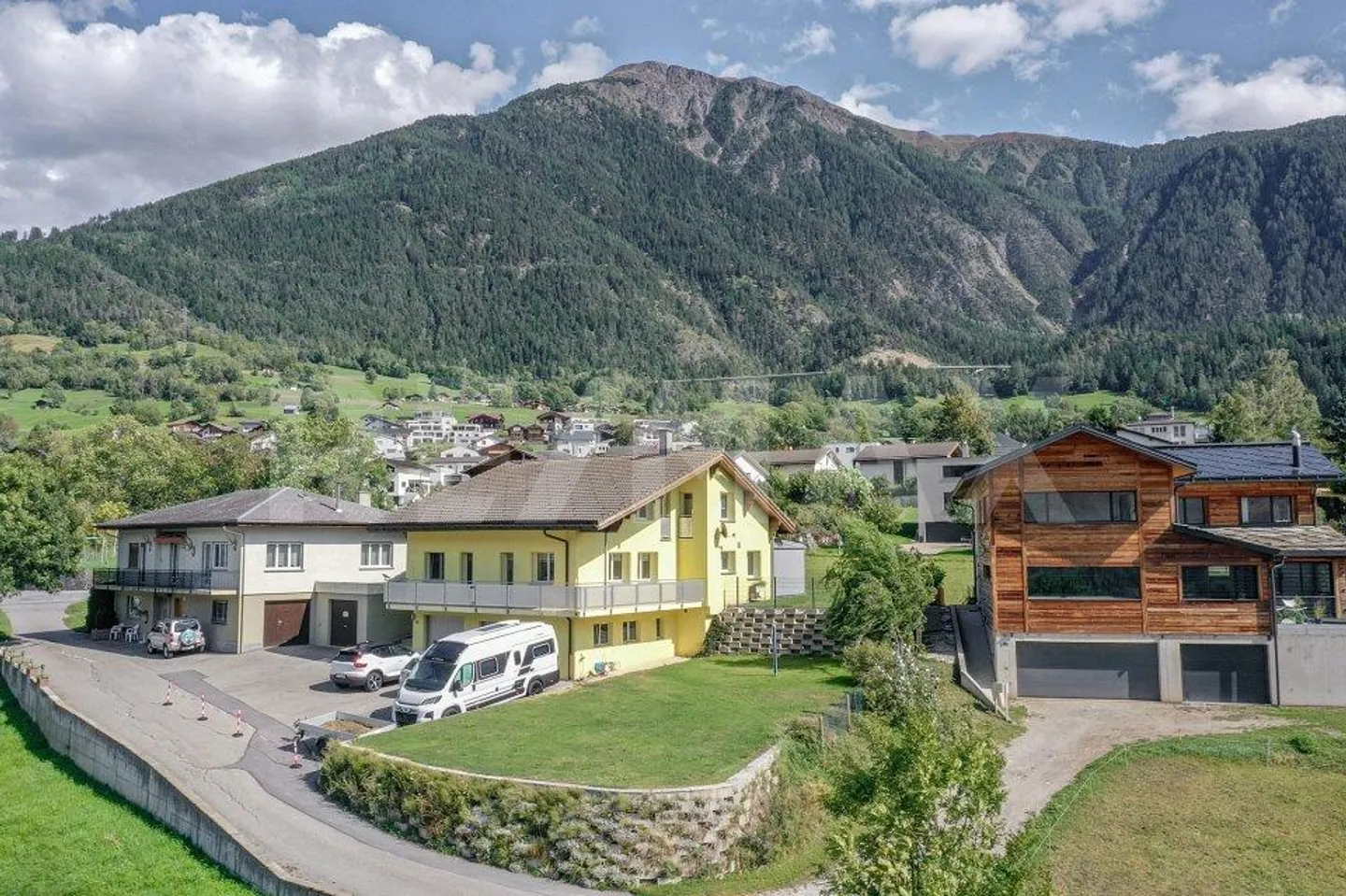 Casa singola in affitto - Foto 1 di 13
