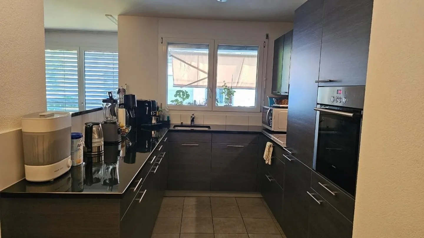 Ampio appartamento di 3,5 locali vicino al centro di Waldkirch - Foto 5 di 10