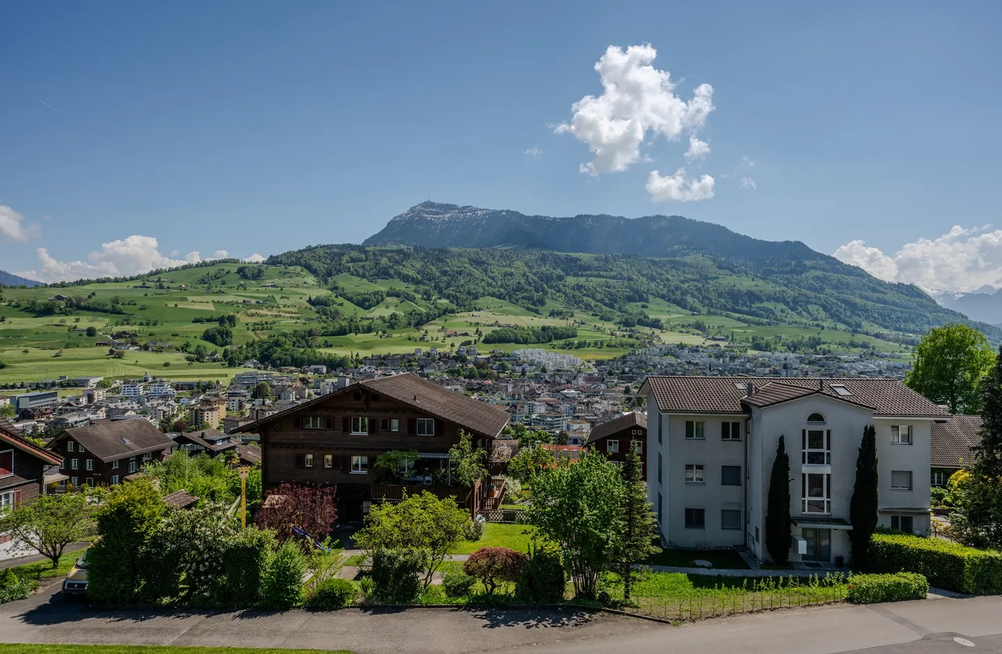 Casa spaziosa e luminosa con vista panoramica - Foto 1 di 18
