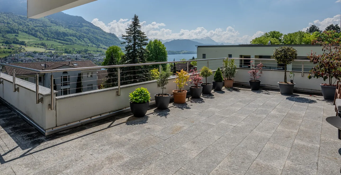Casa spaziosa e luminosa con vista panoramica - Foto 5 di 18