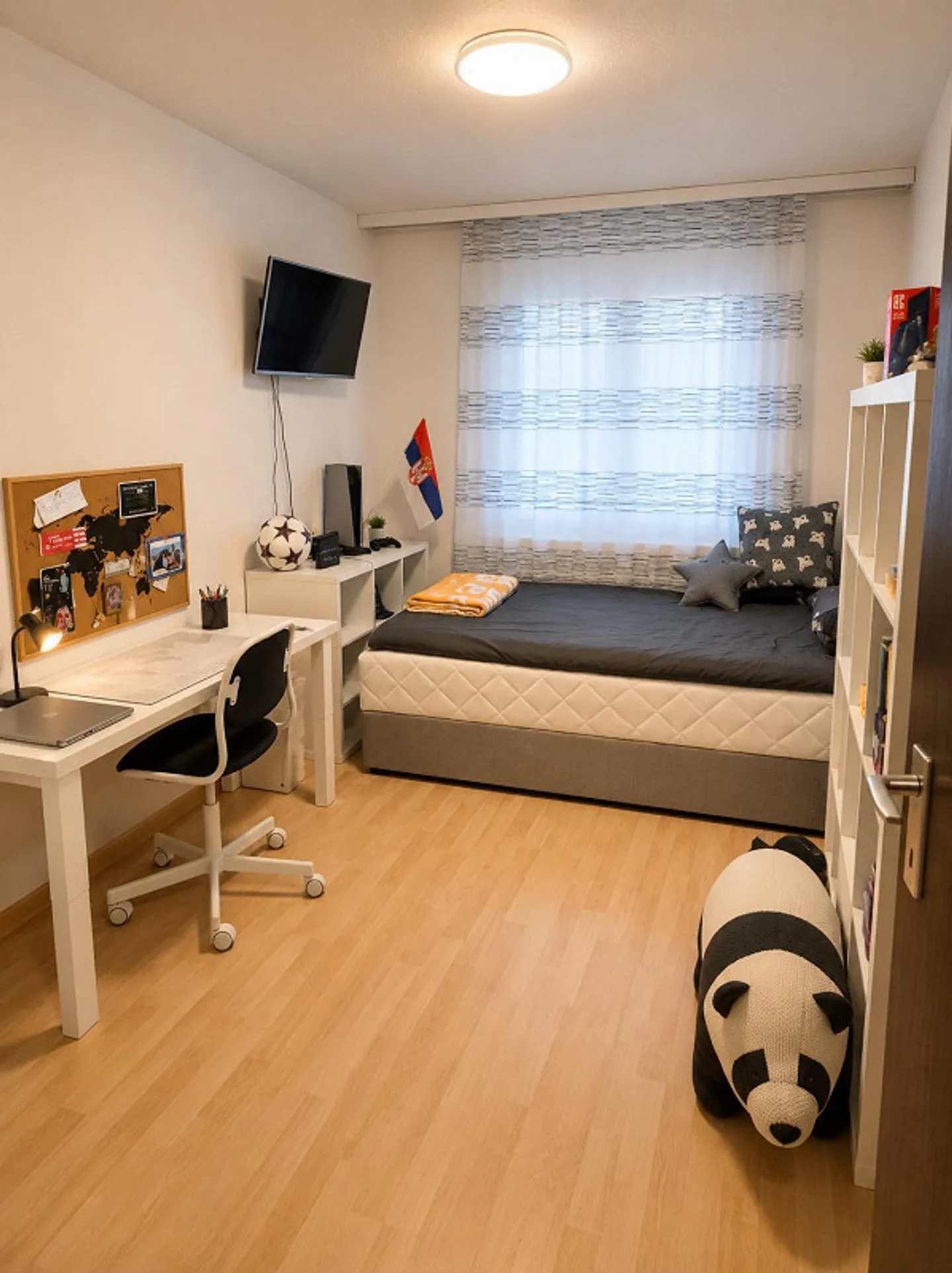 Appartamento di 4,5 stanze con area giardino - Foto 5 di 13