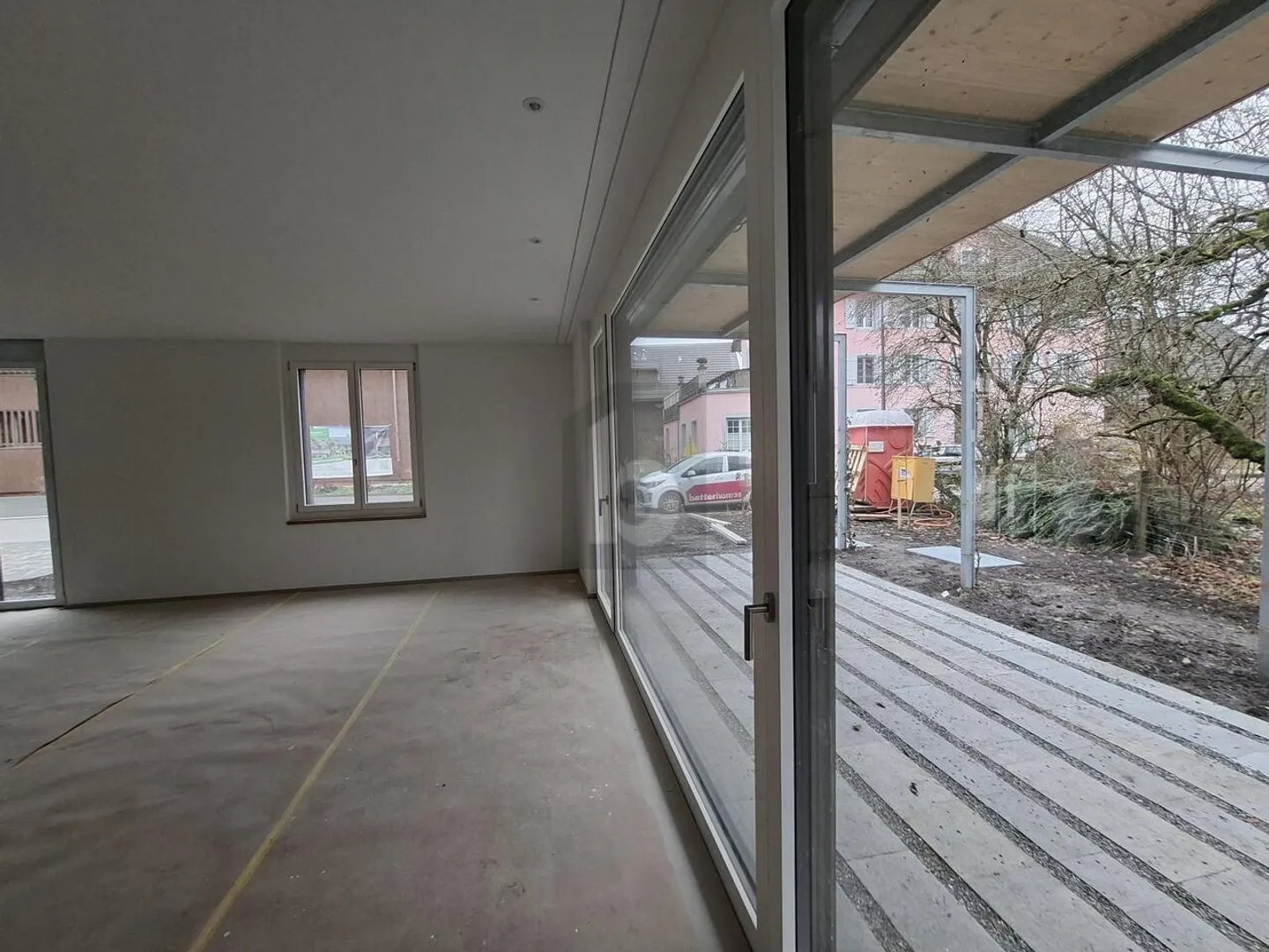 ELEGANCE, COMFORT, AND LIGHT FOR THE WHOLE FAMILY - Photo 1 of 6