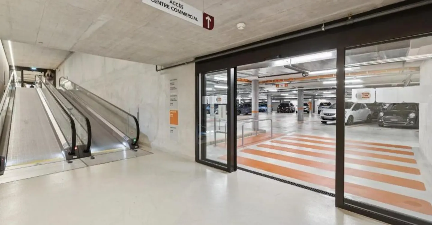 Places de Parking Intérieures - Photo 1 sur 1