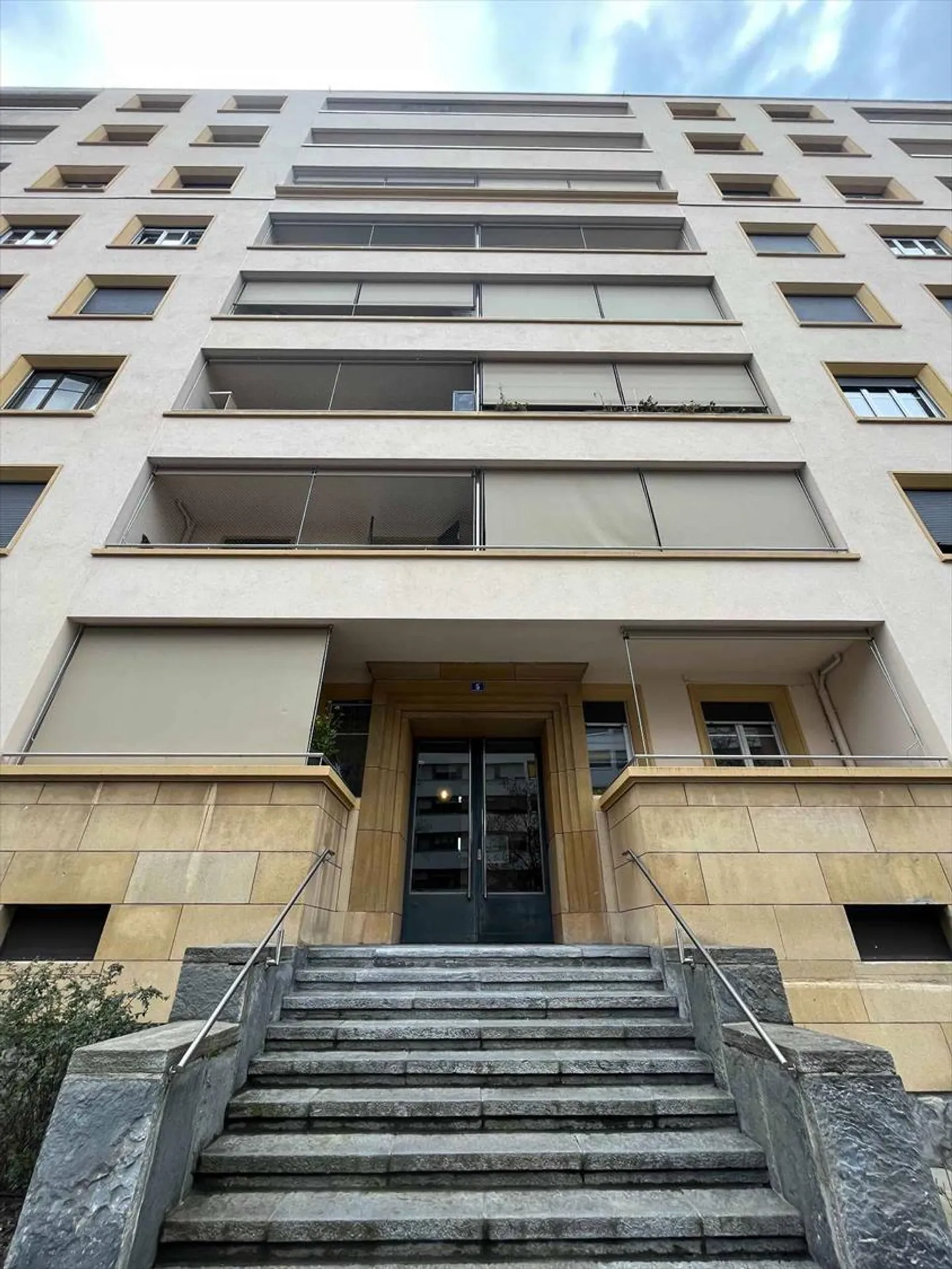 Appartement à louer - Photo 1 sur 7