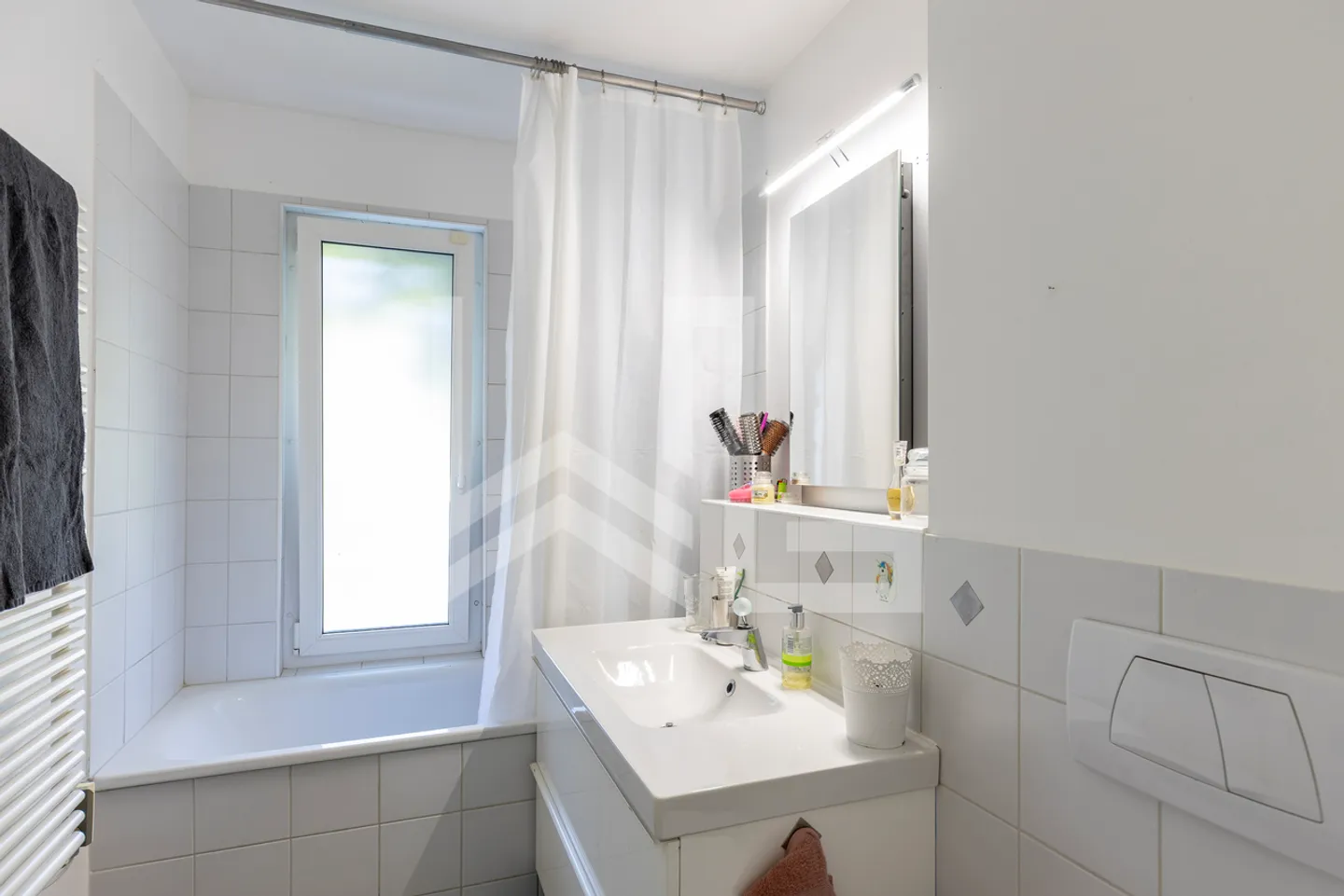 Belle propriété contemporaine avec vue panoramique - Photo 16 sur 23
