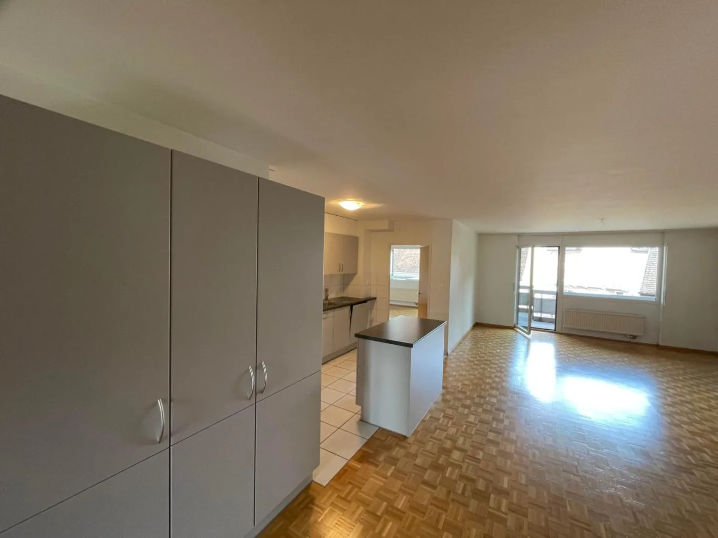 Appartamento 4.5 locali - Foto 2 di 16